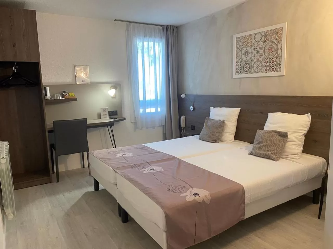 greet Hotel Massieux Lyon Nord