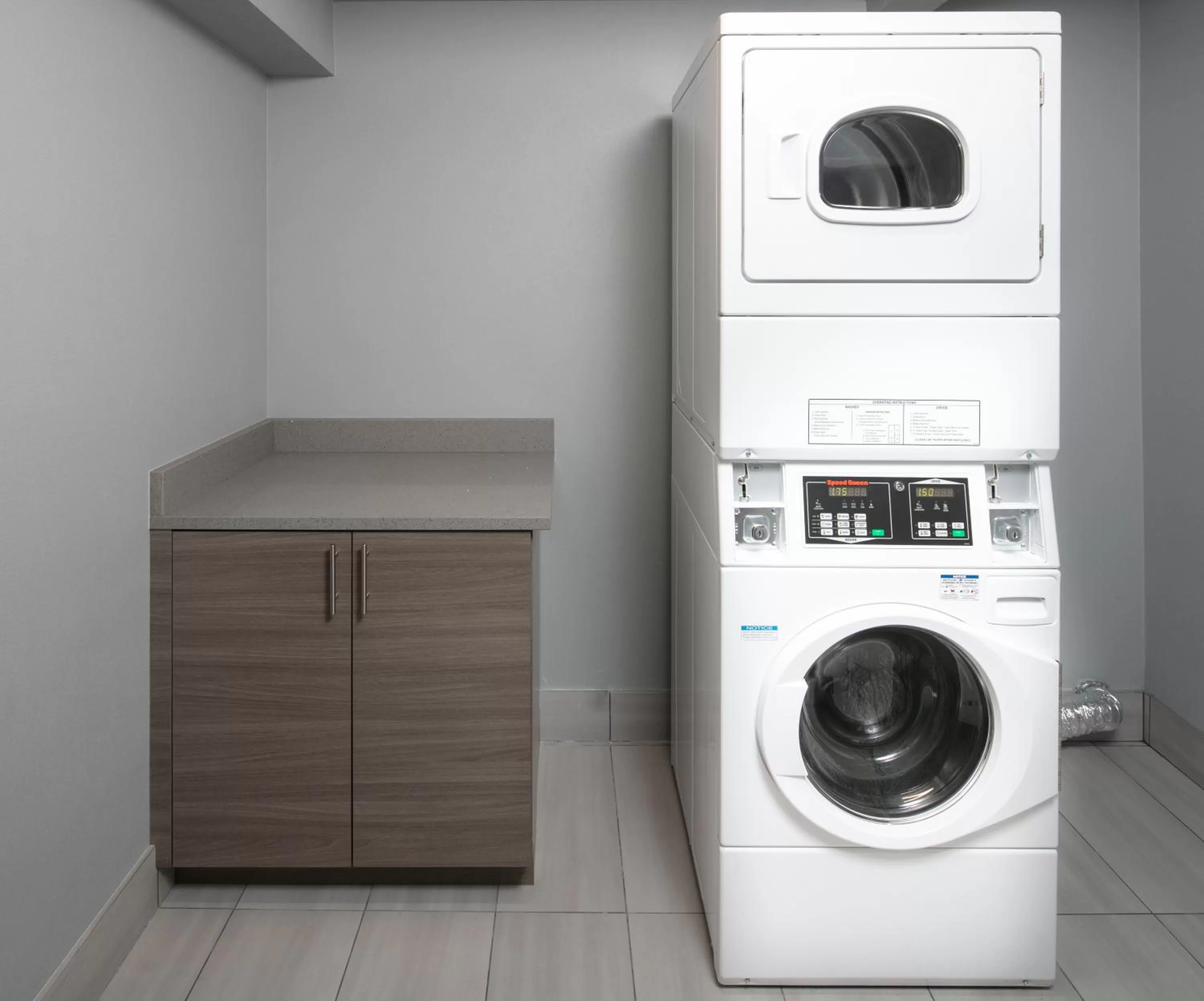 Area and facilities in Hotel 28 Boise Airport, an Ascend Collection Hotel