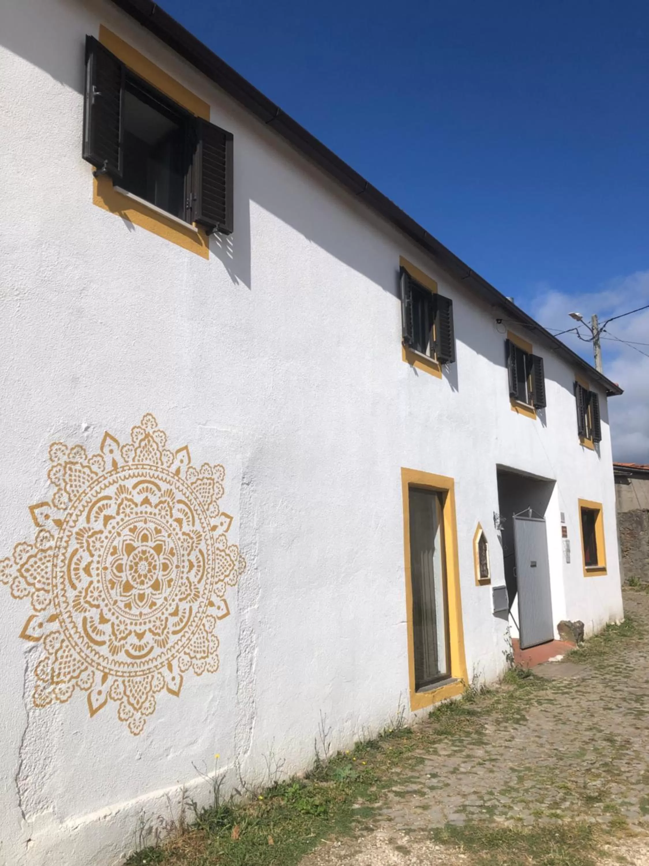 Property building in House Of The Three Marias