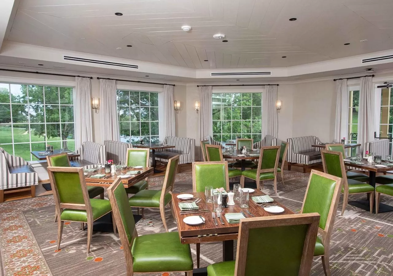 Restaurant/places to eat in Boar's Head Resort