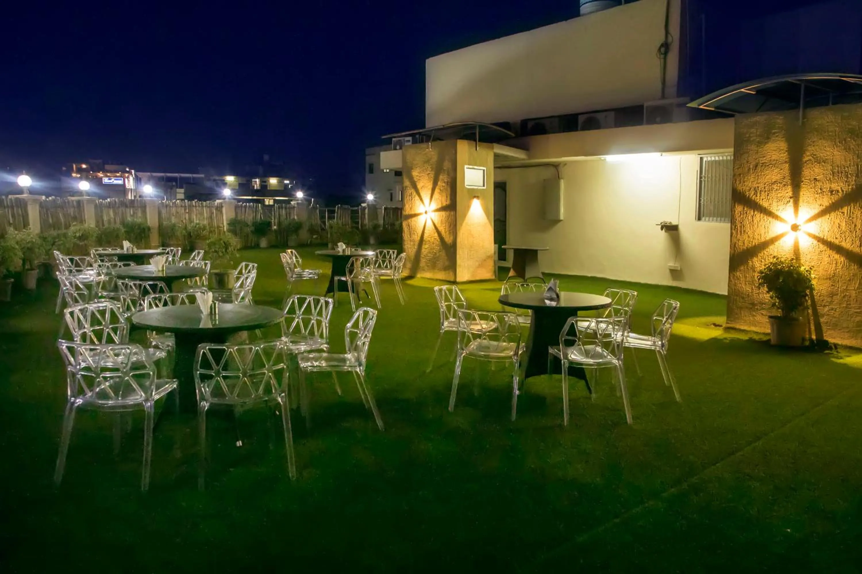 Meals in Hotel Ganges Grand - 600m from Kashi Vishwanath Temple