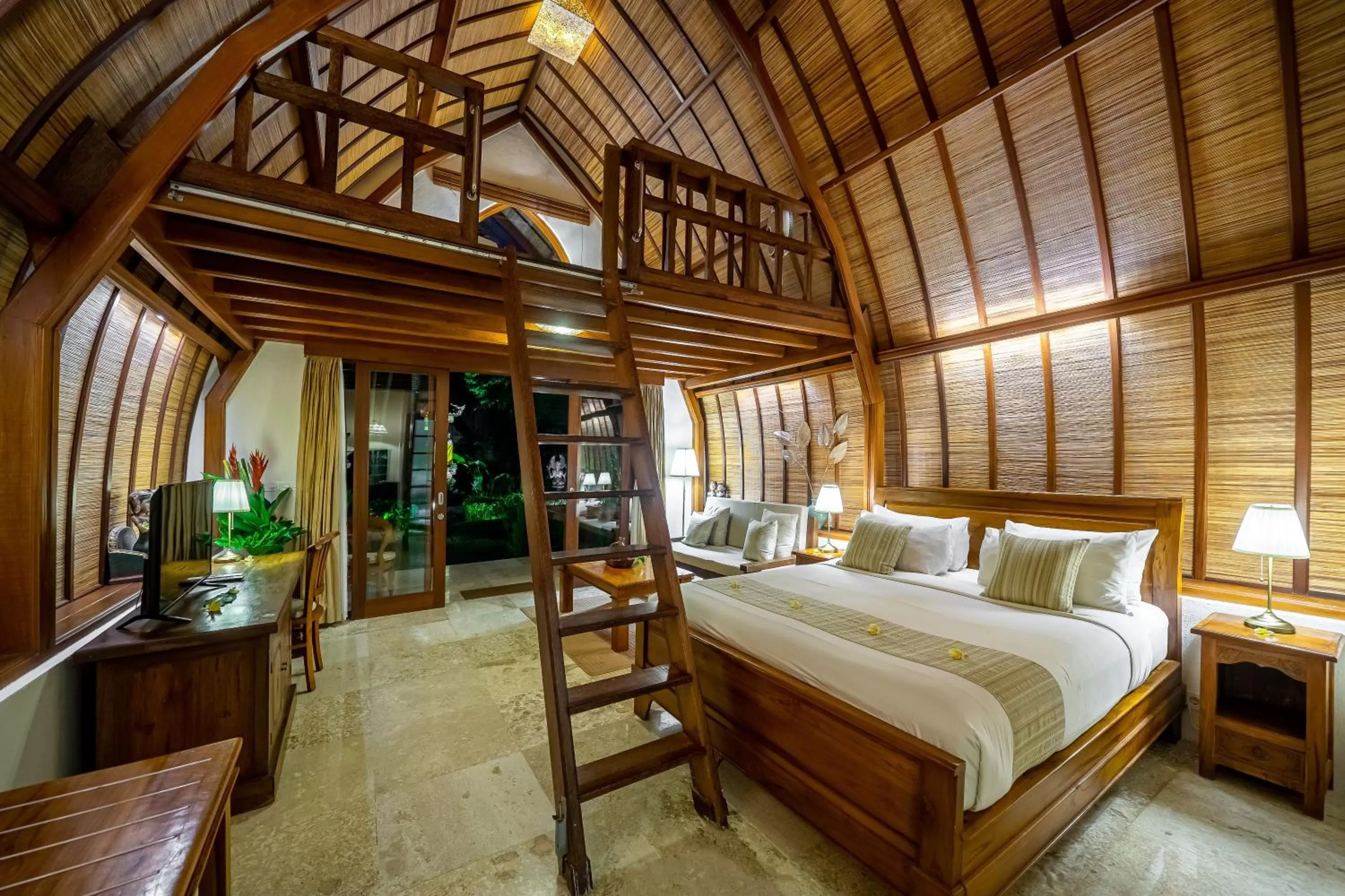 Bed in Klumpu Bali Resort