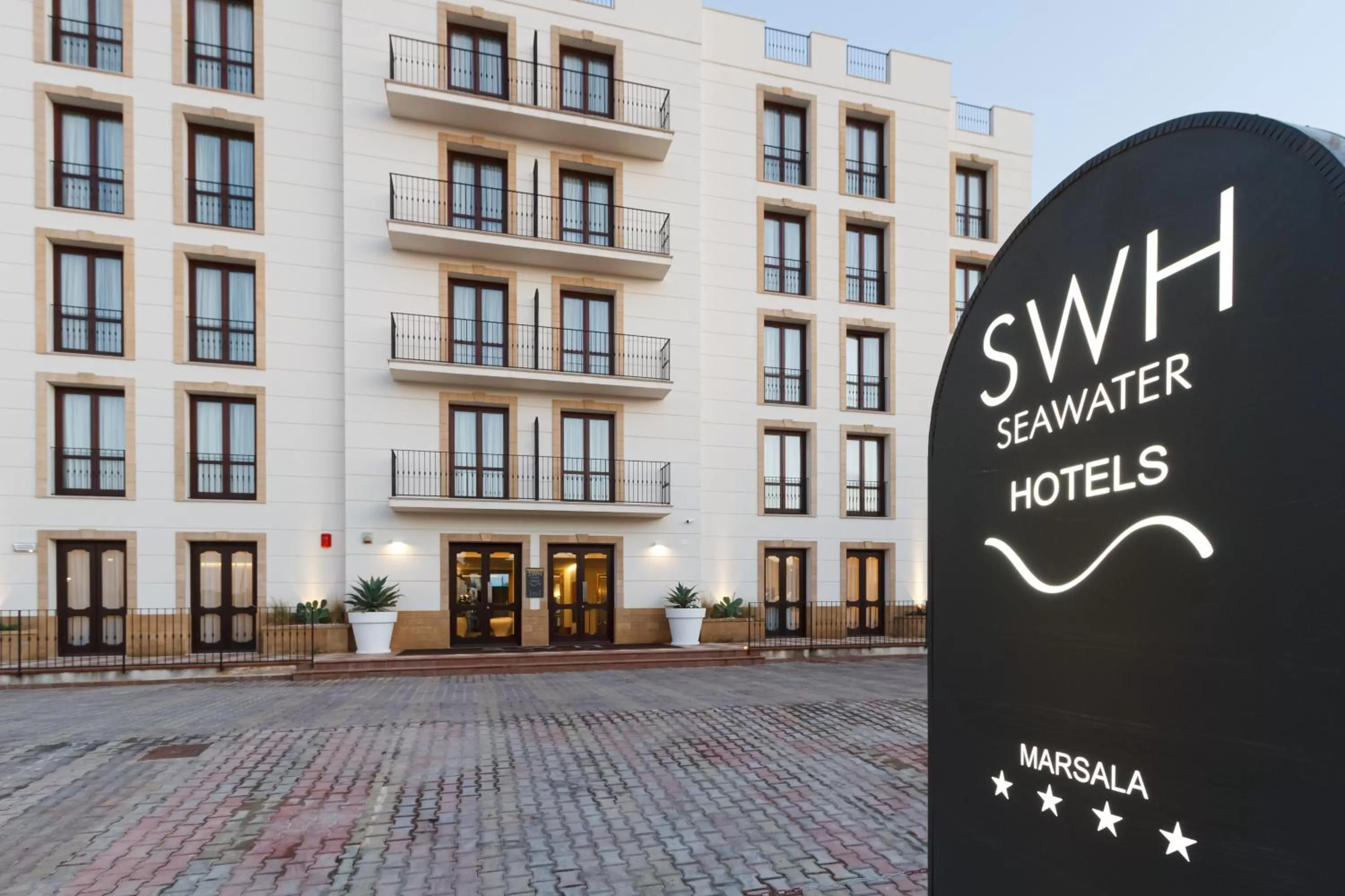 Facade/entrance in Seawater Hotel Bio & Beauty Spa