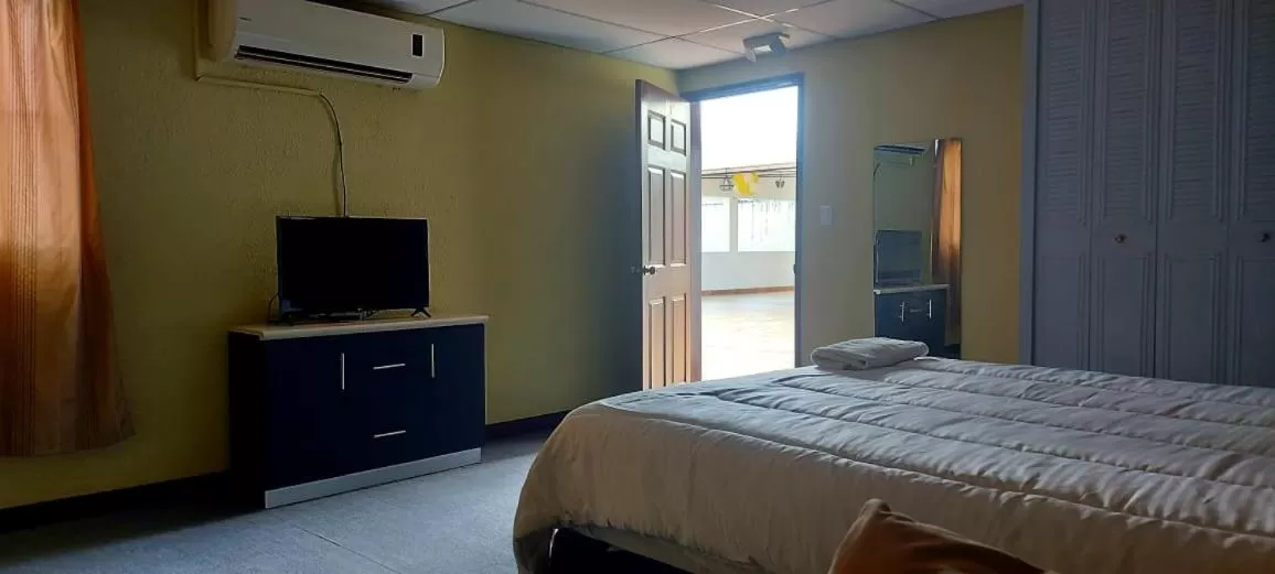 Bed in Kartagus Hotel