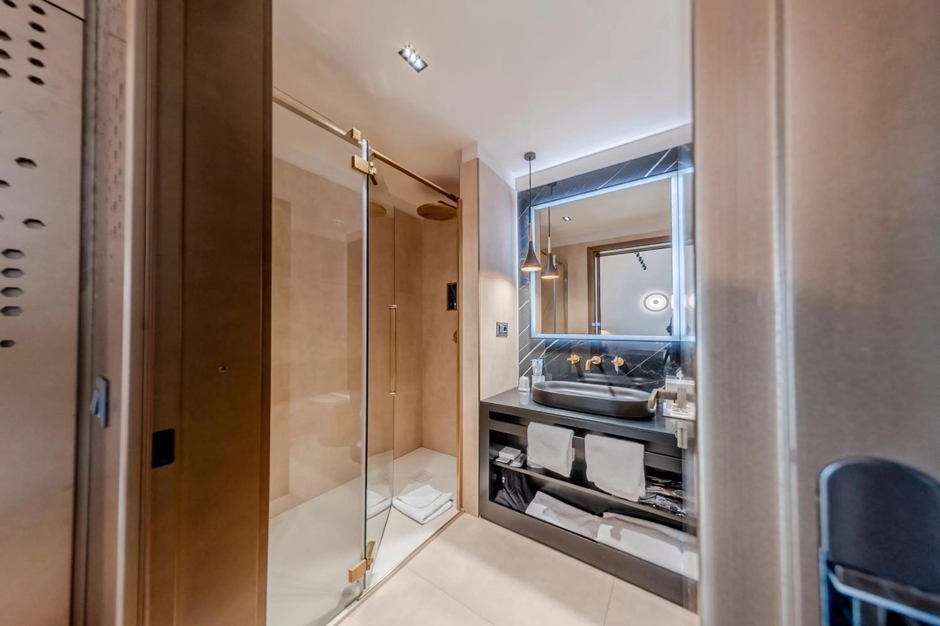 minibar in Martius Private Suites Hotel