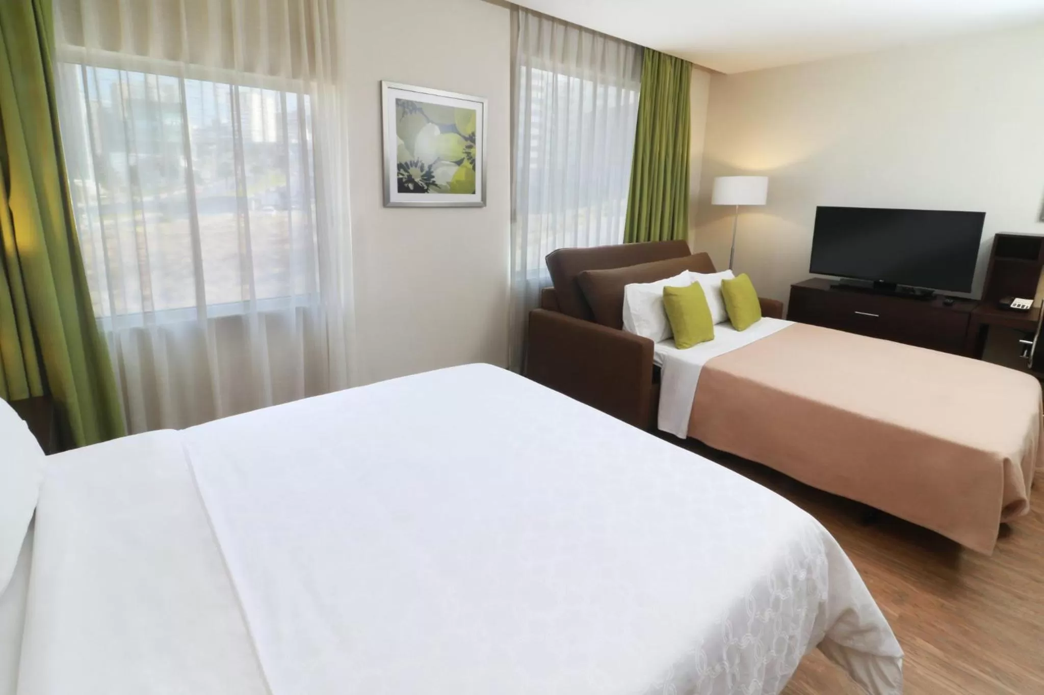 Photo of the whole room, Bed in Staybridge Suites San Luis Potosi by IHG