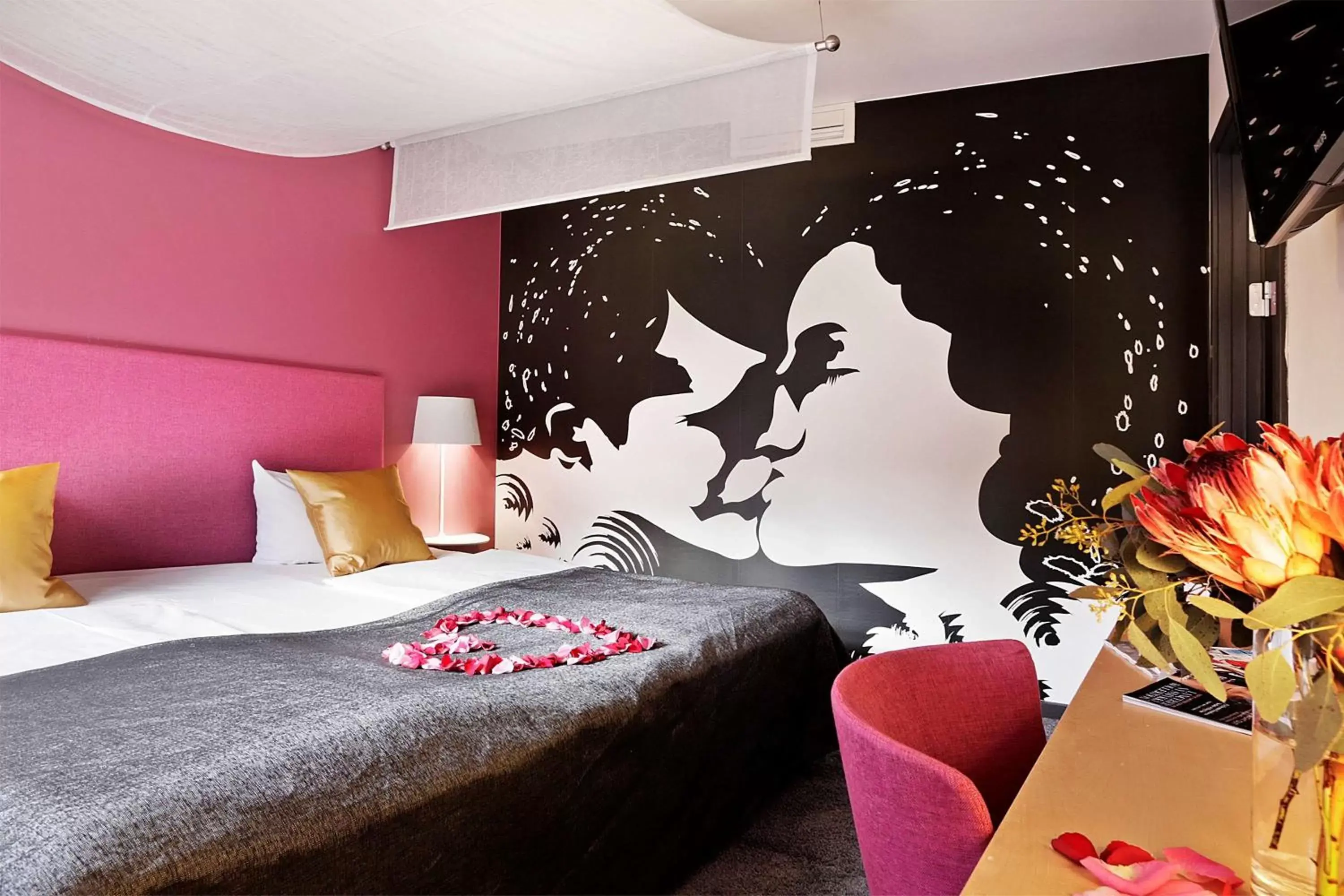 Two-Rooms with King Bed in Best Western Plus Hotel Svendborg Two-Rooms with King Bed in Best Western Plus Hotel Svendborg