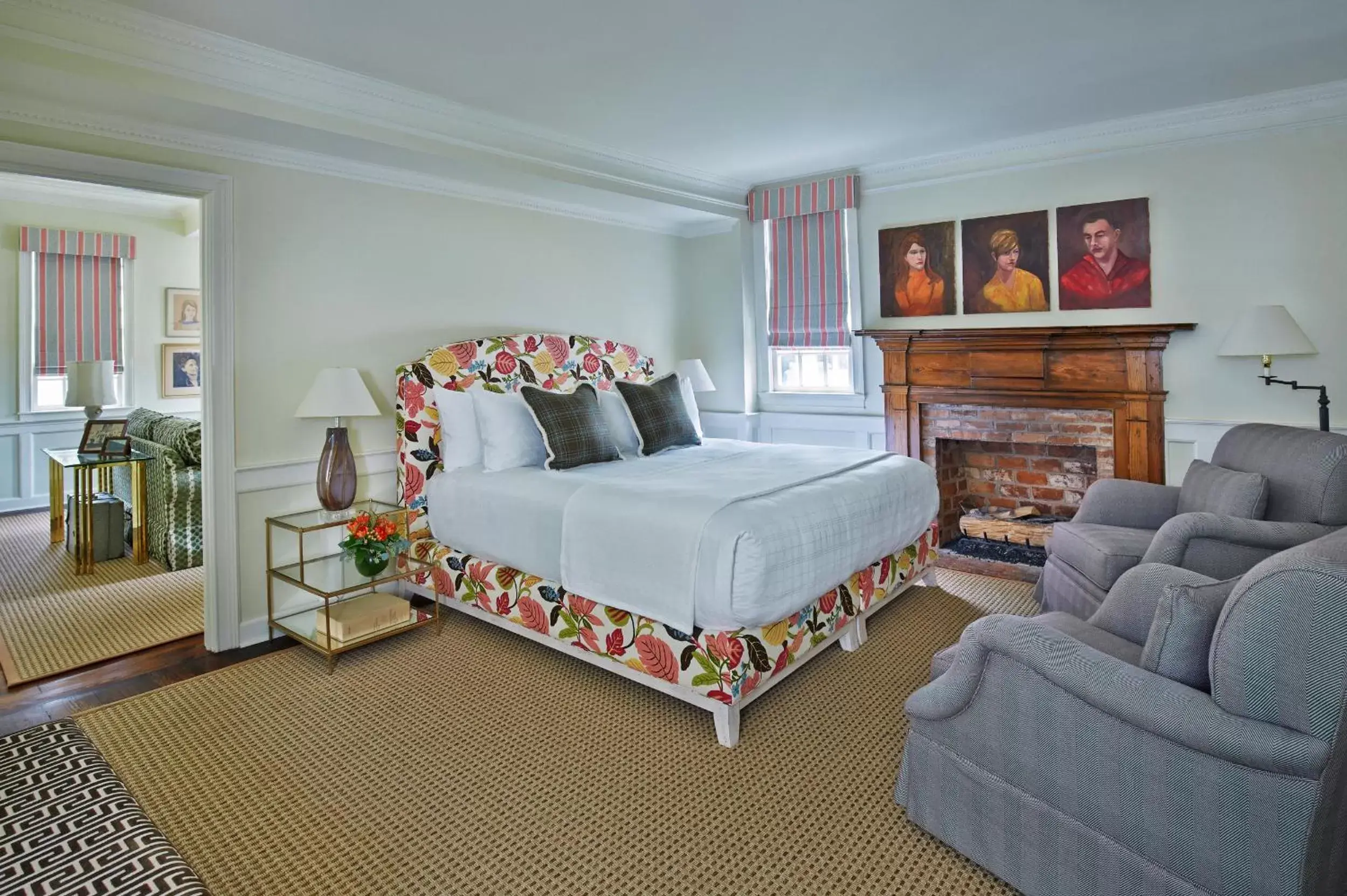 Deluxe Suite in Graduate Athens Deluxe Suite in Graduate Athens