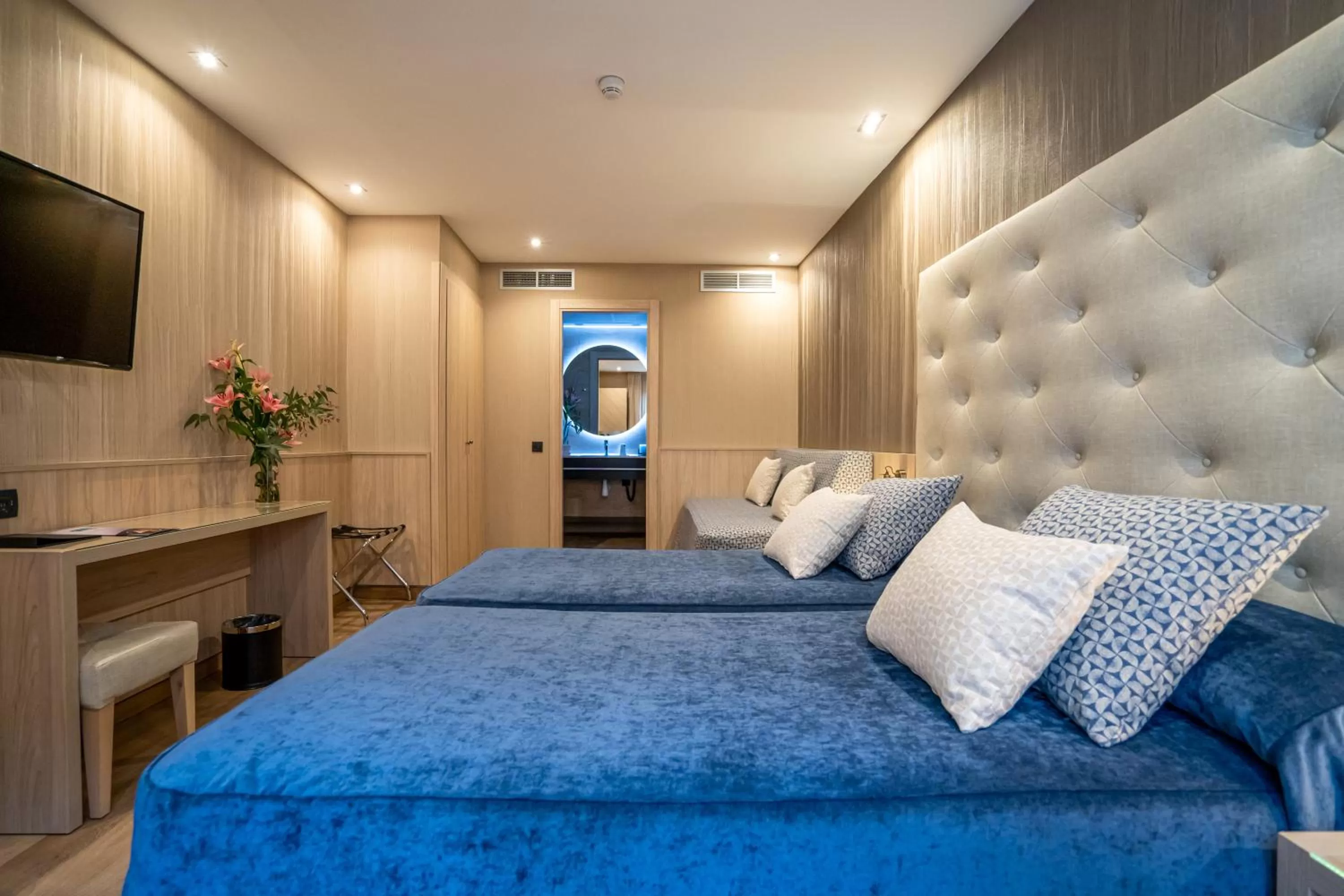 Photo of the whole room, Bed in Hotel Rialto