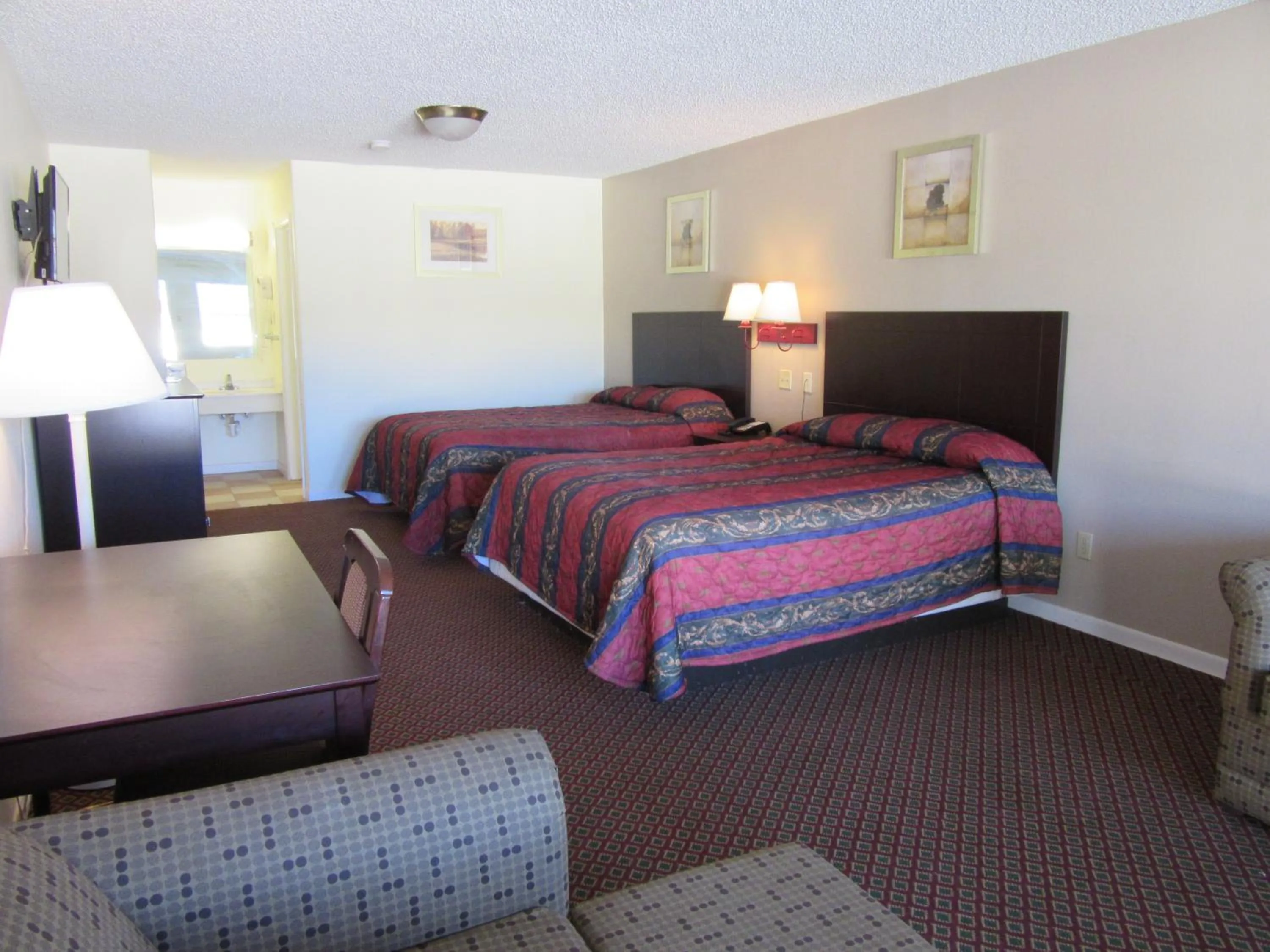 Bed in Royal Inn Abilene