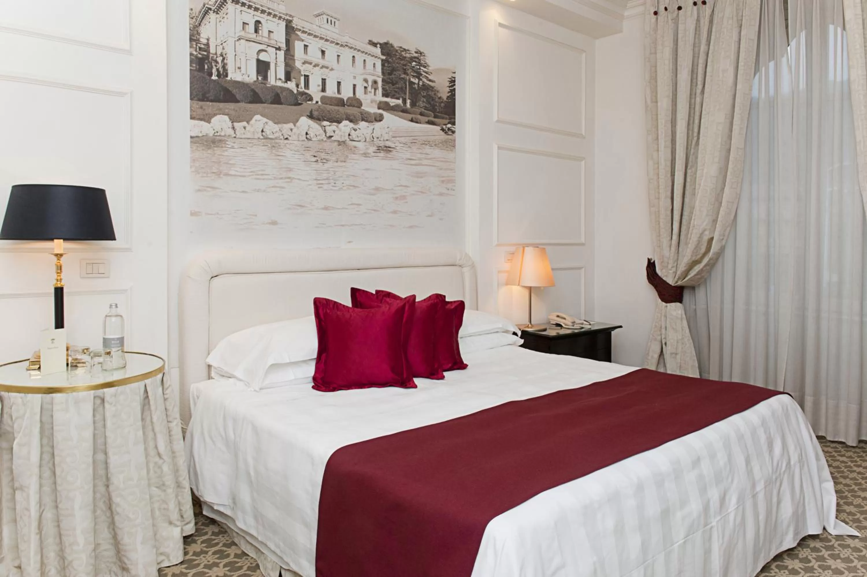 Bedroom, Bed in Albergo Terminus