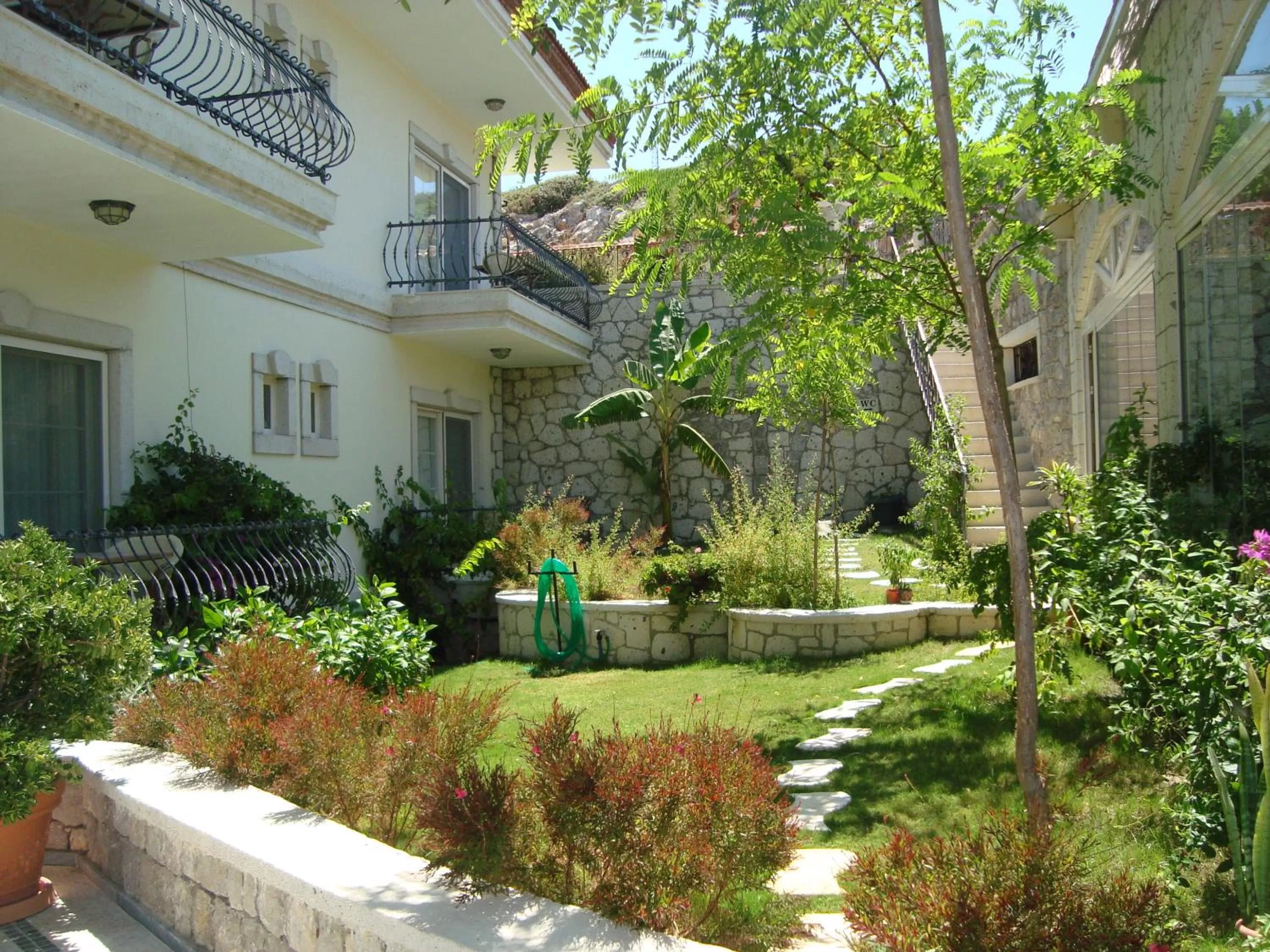 Facade/entrance, Property Building in Dolina Hotel