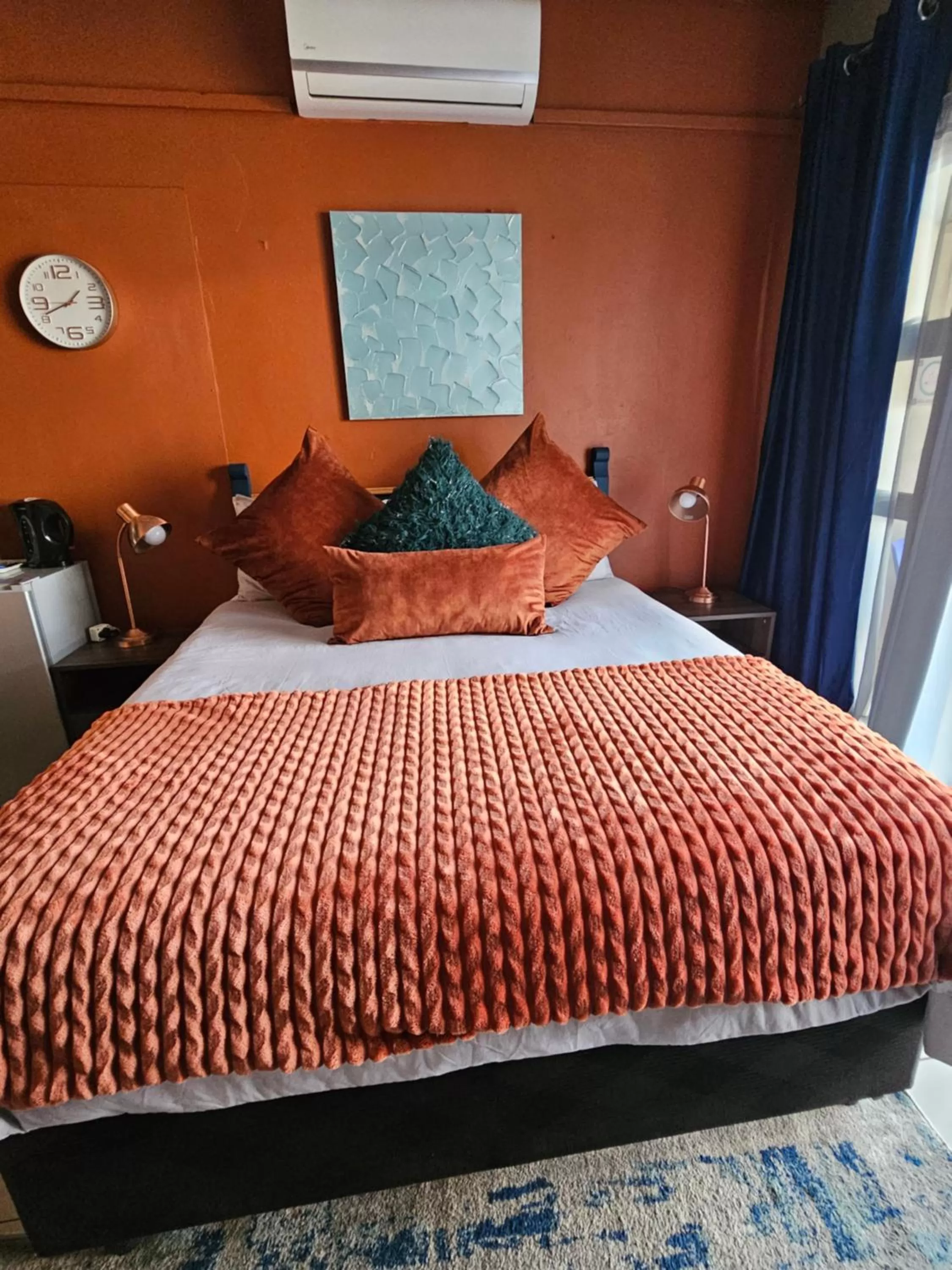 Bedroom, Bed in 51on Church