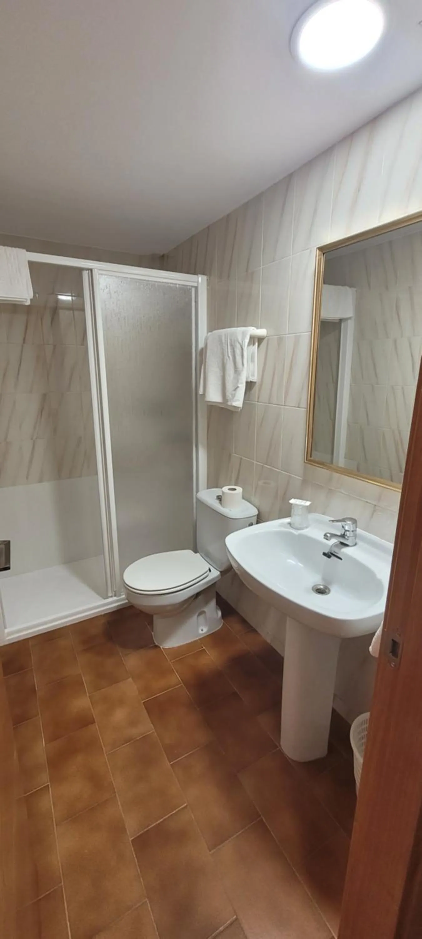 Bathroom in Hotel Meson de L’Ainsa