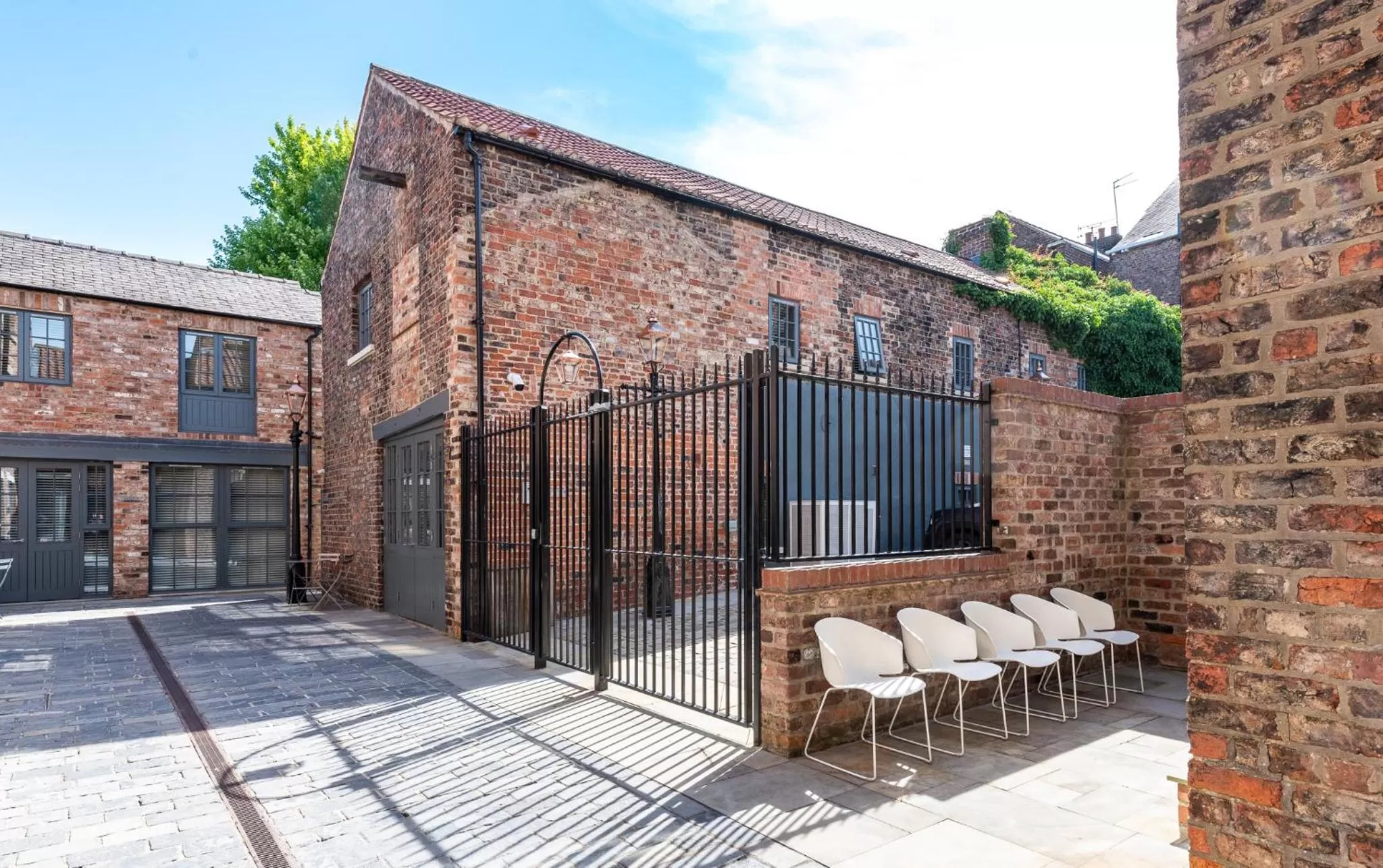 Studio Apartment in The Lawrance Luxury Aparthotel - York