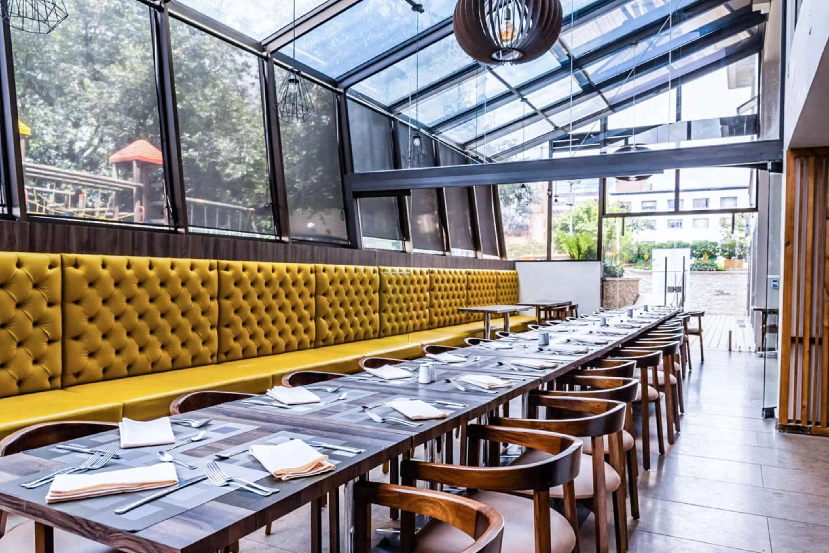 Restaurant/places to eat in Bogota Plaza Hotel