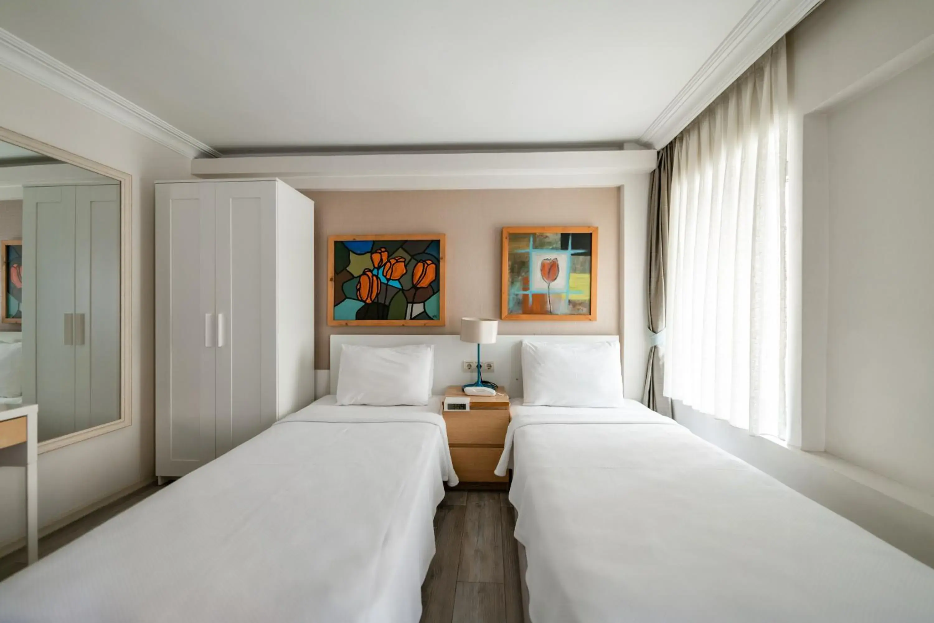 Economy Twin Room in Elanaz Hotel Economy Twin Room in Elanaz Hotel