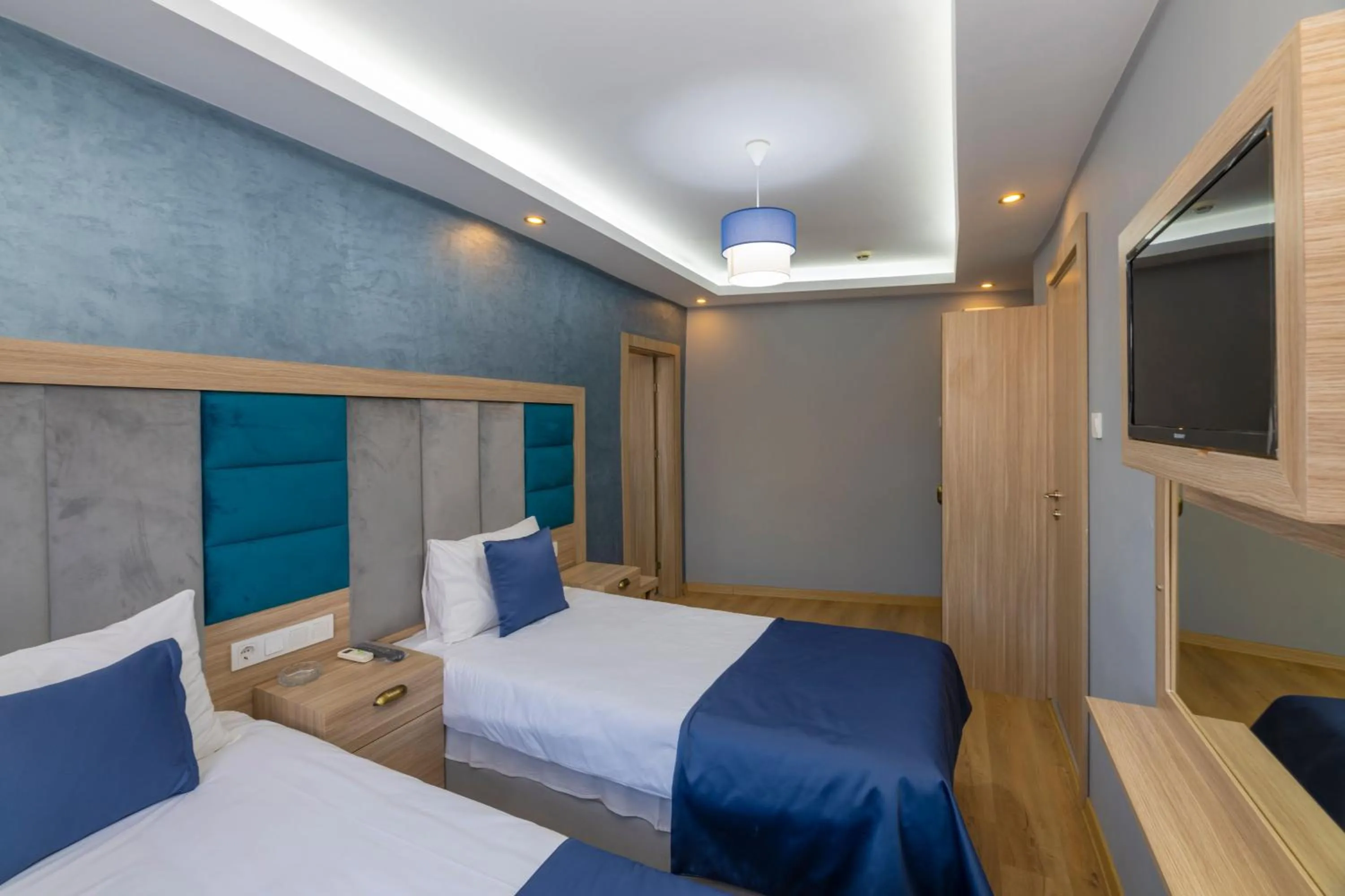 Photo of the whole room, Bed in Hotel Yesilpark