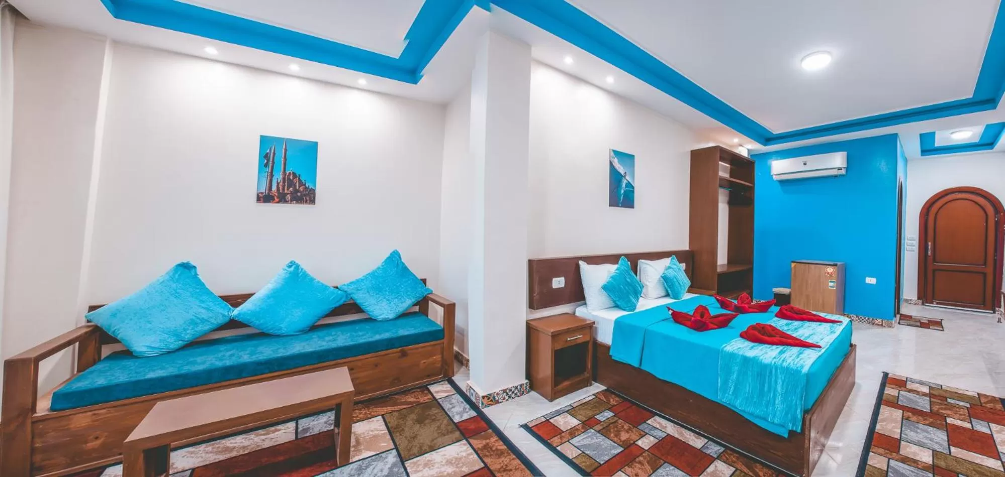 Photo of the whole room, Bed in Seaview Panorama Hotel