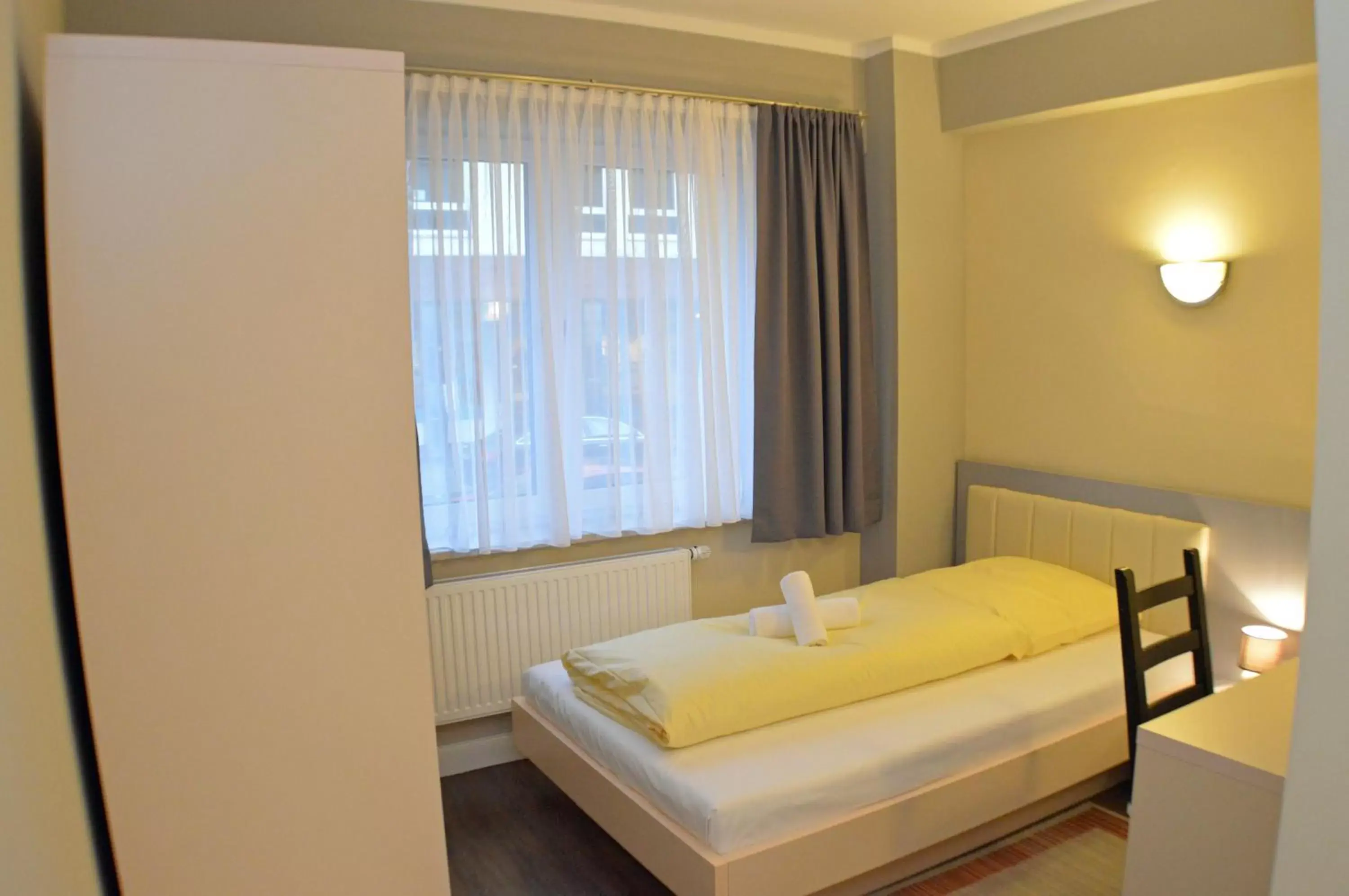 Comfort Single Room in Hotel Jeta Comfort Single Room in Hotel Jeta