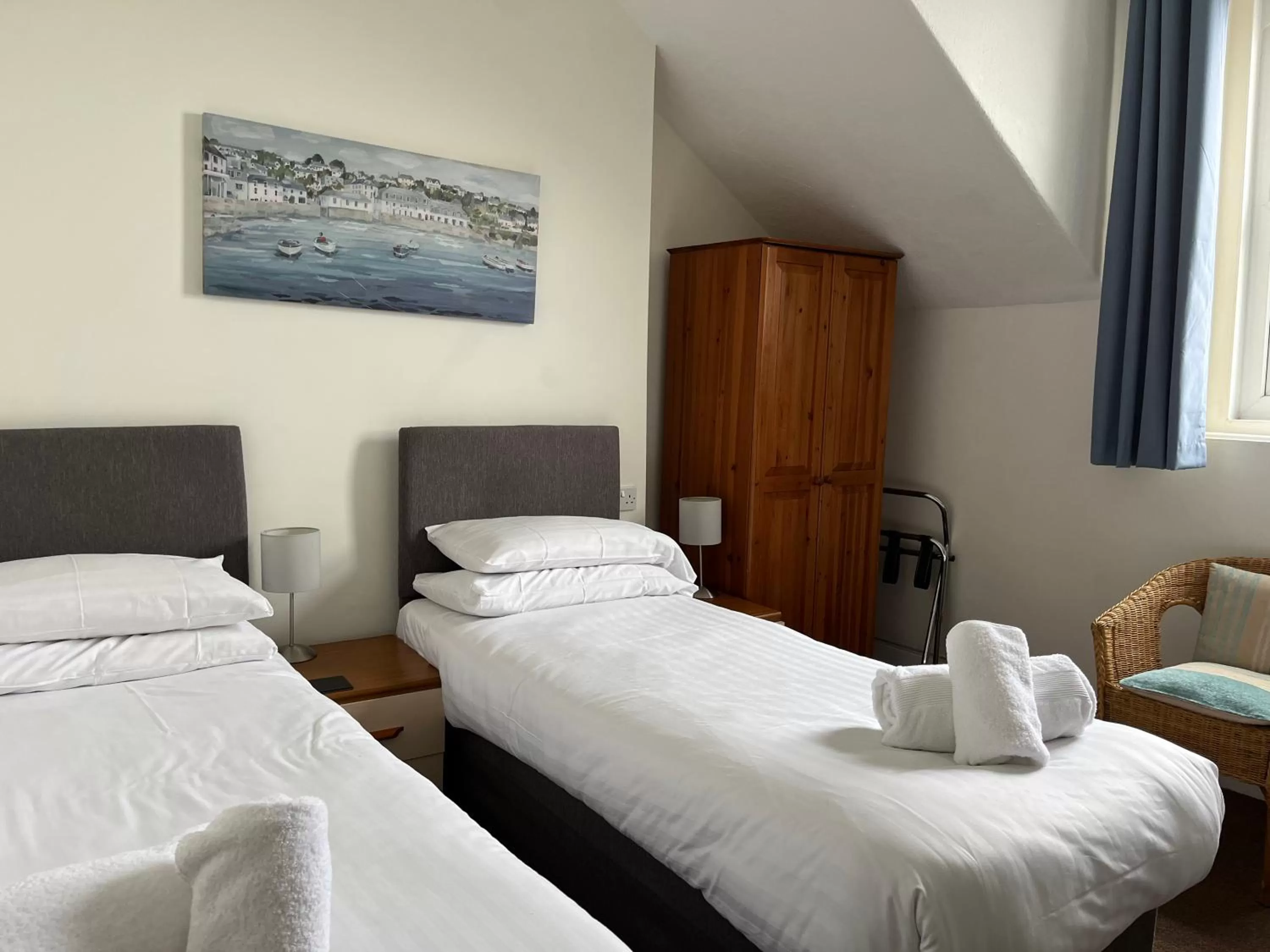 Bedroom, Bed in The Oasis Hotel