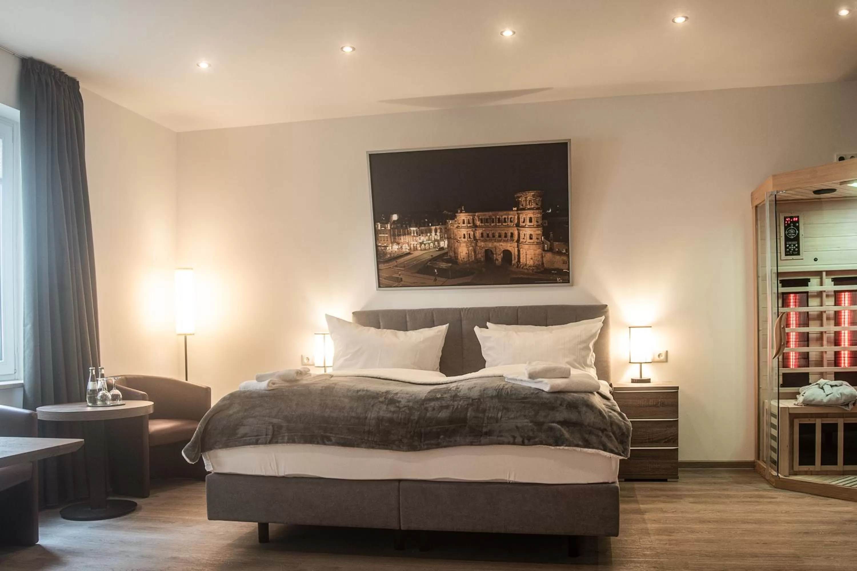 Bedroom, Bed in Hotel Ehranger Hof