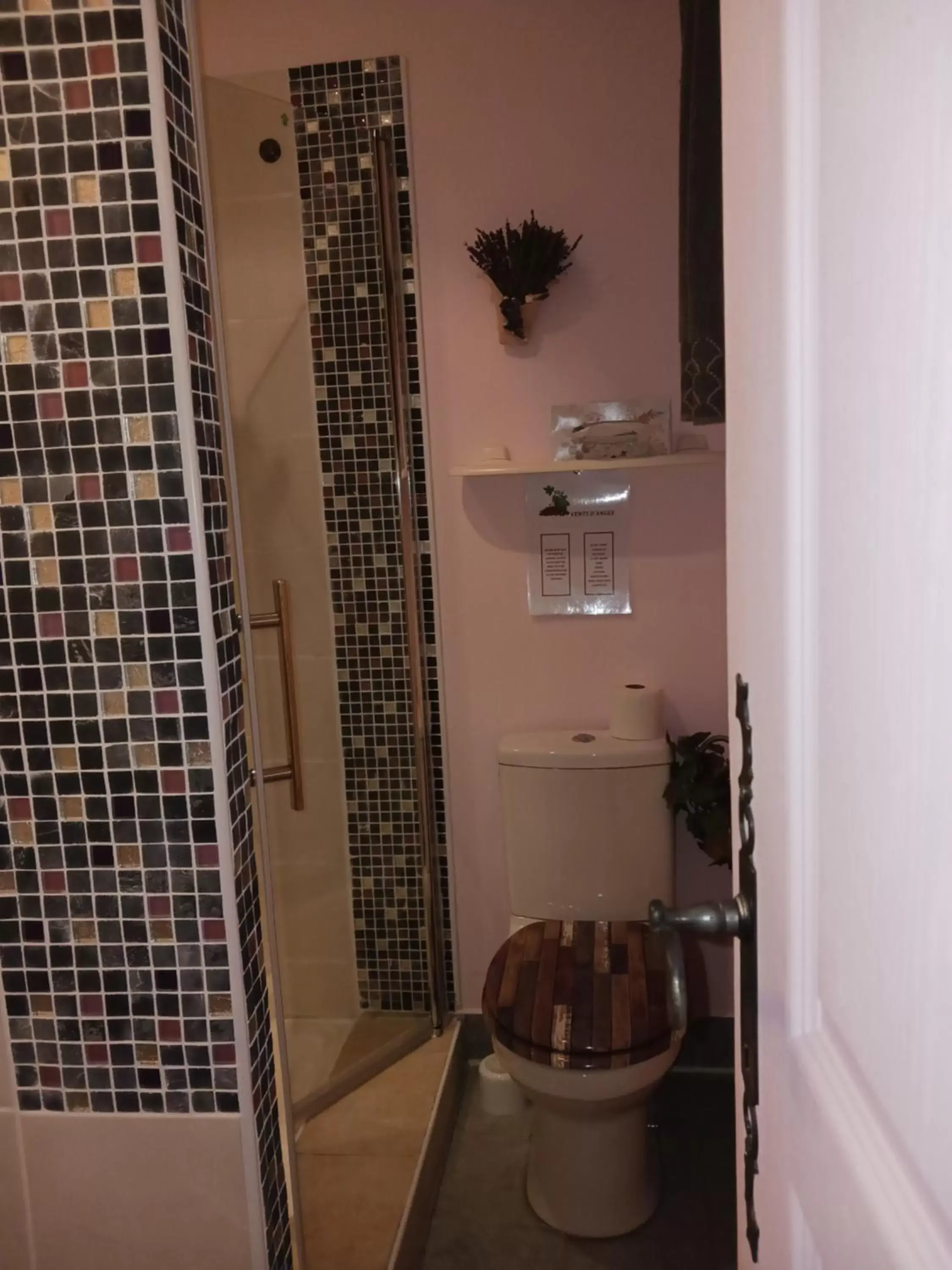 Double Room with Private Bathroom - Marsanne in Vents d'Anges Double Room with Private Bathroom - Marsanne in Vents d'Anges