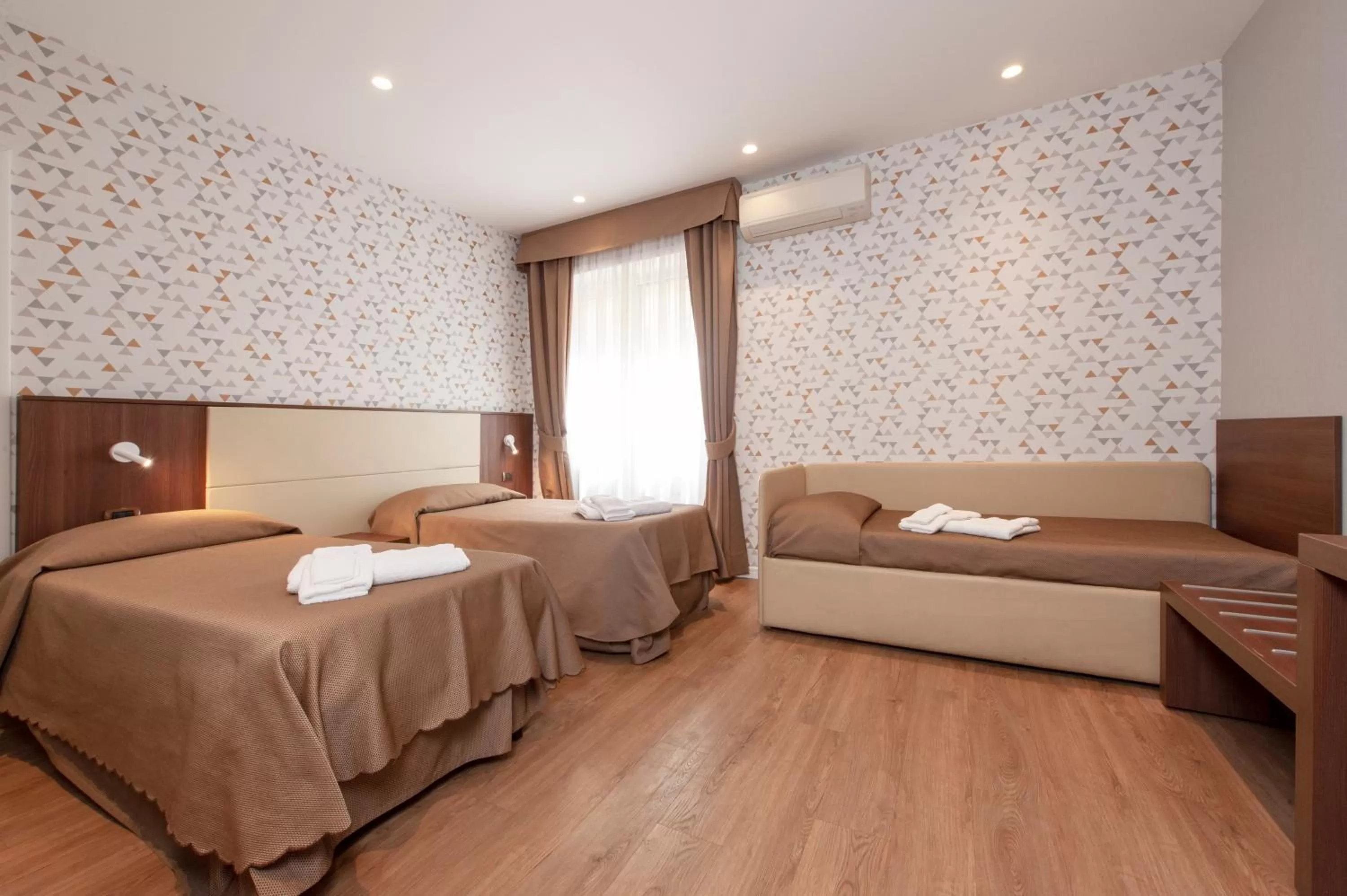 Photo of the whole room, Bed in Bed & Breakfast Armonie Romane