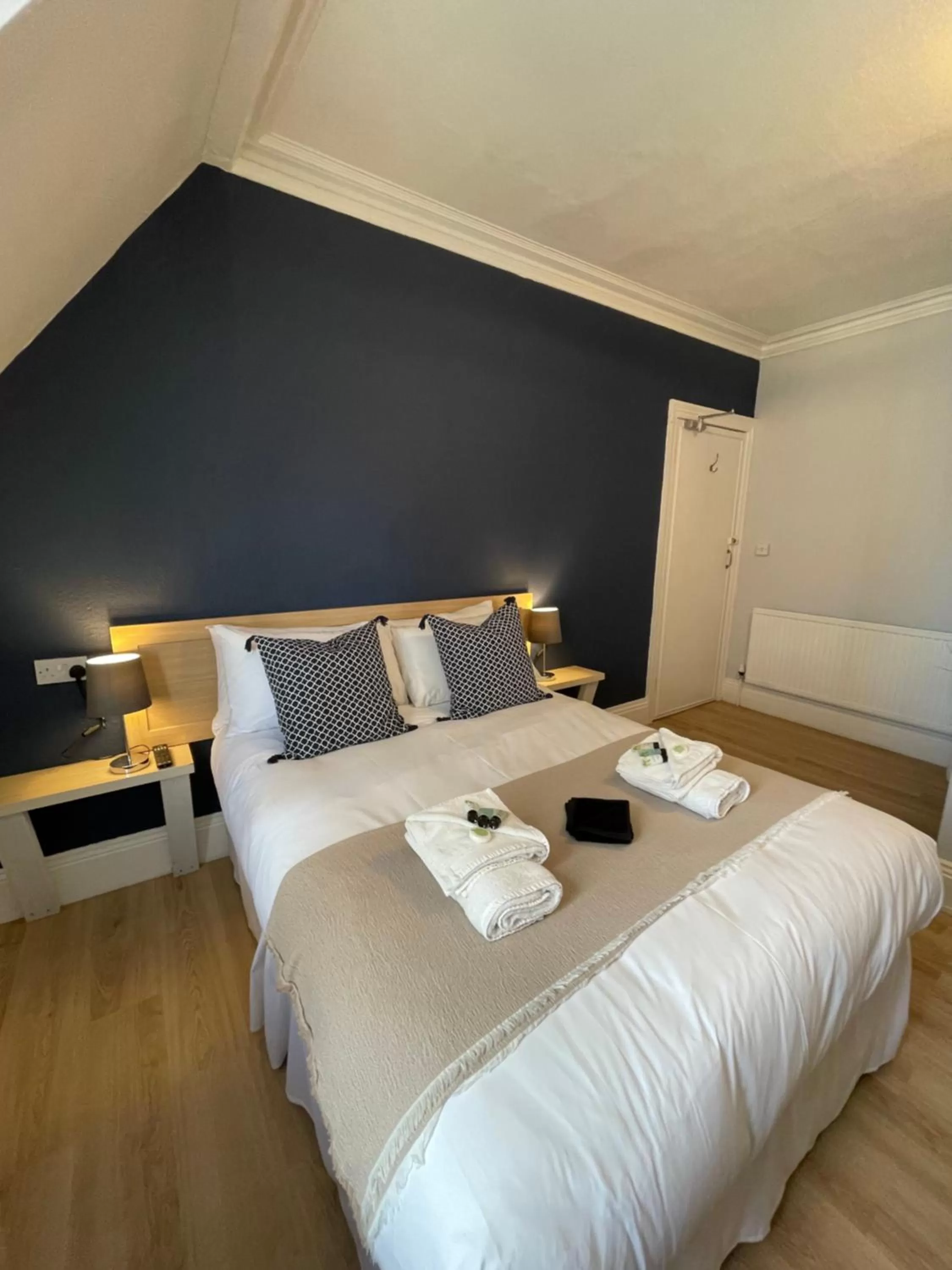 Bed in The Silver How