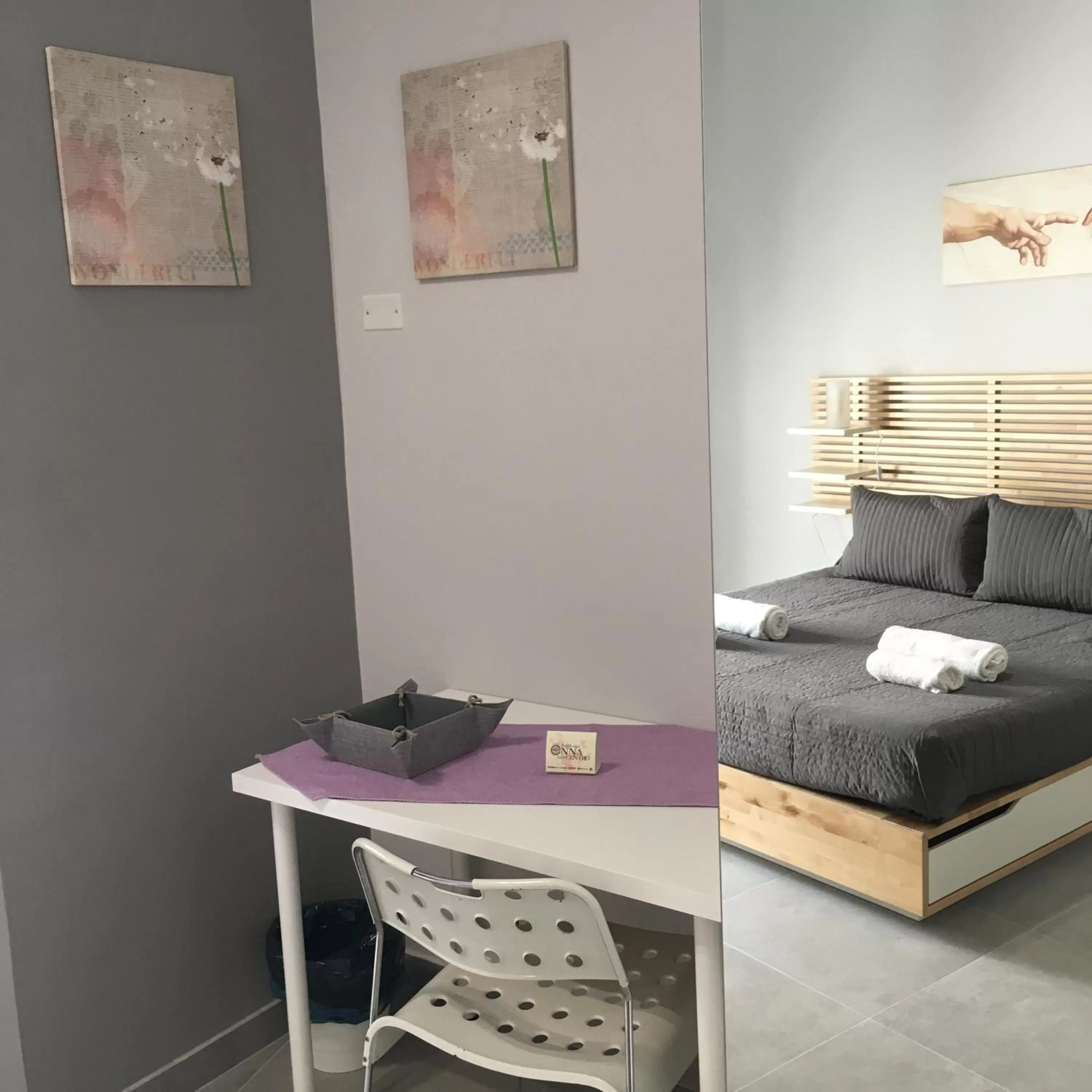 Photo of the whole room, Bed in Enna Inn Centro