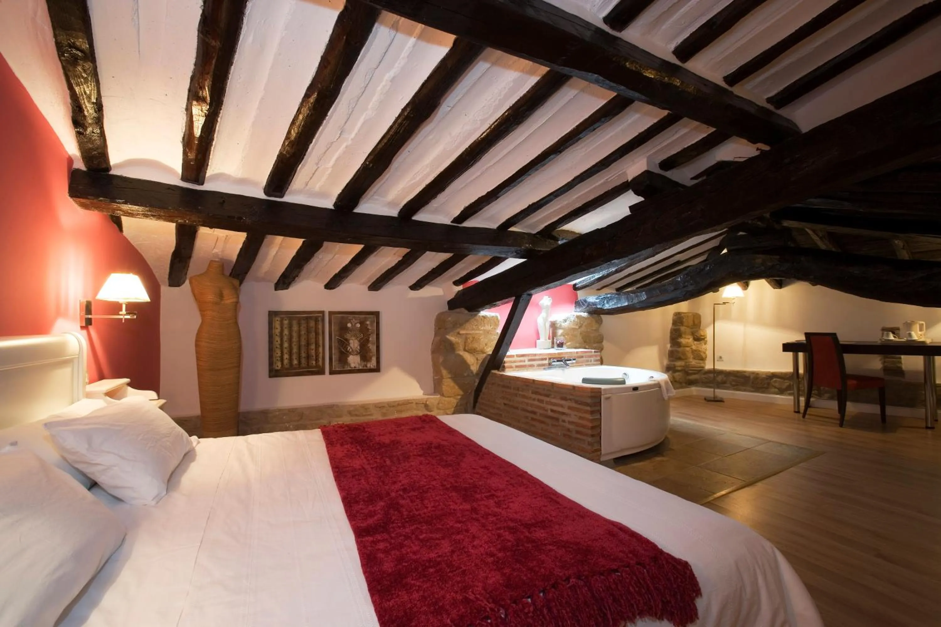 Bed in Hospedería Señorío de Briñas