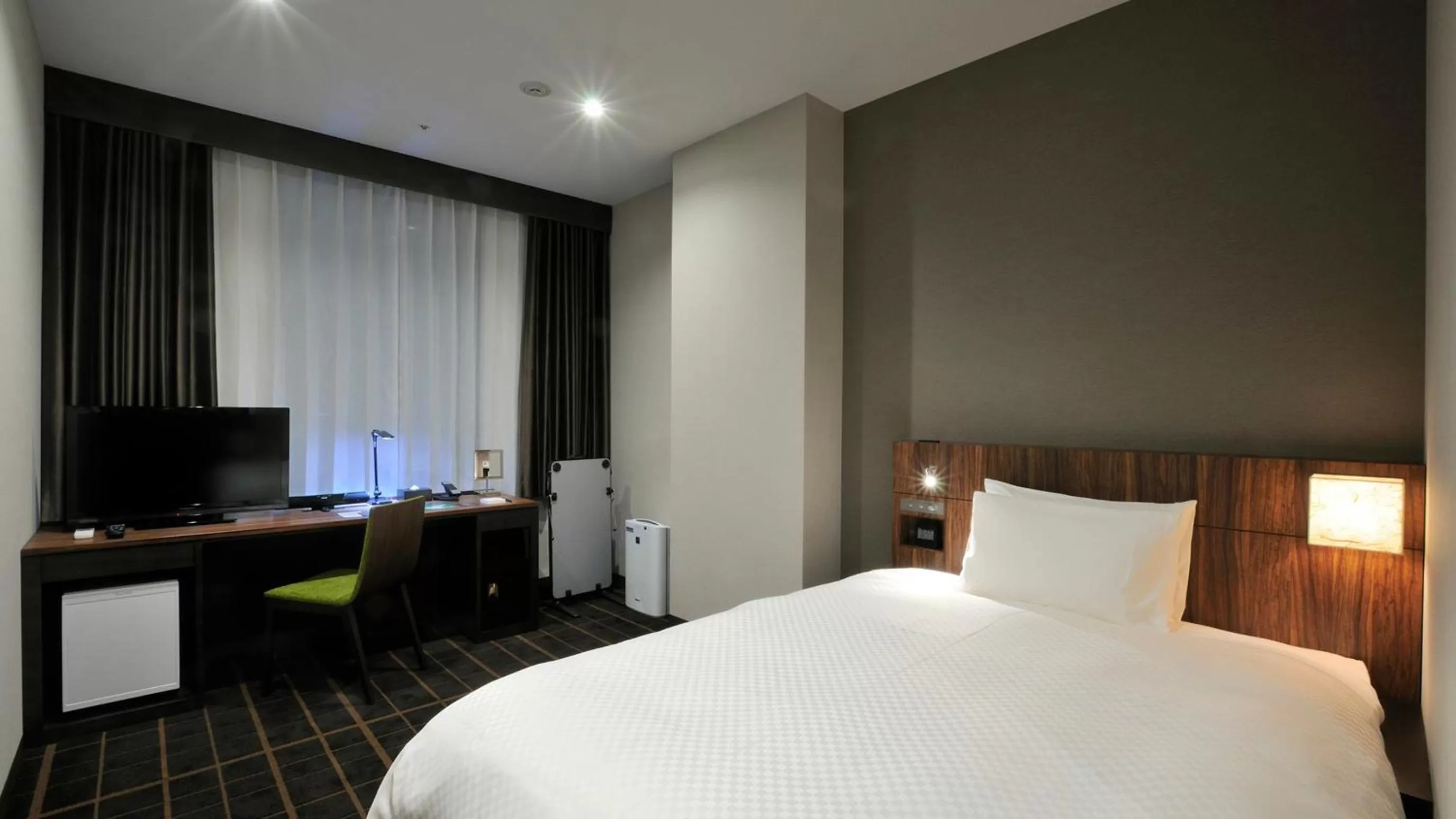 Bed in JR-East Hotel Mets Utsunomiya