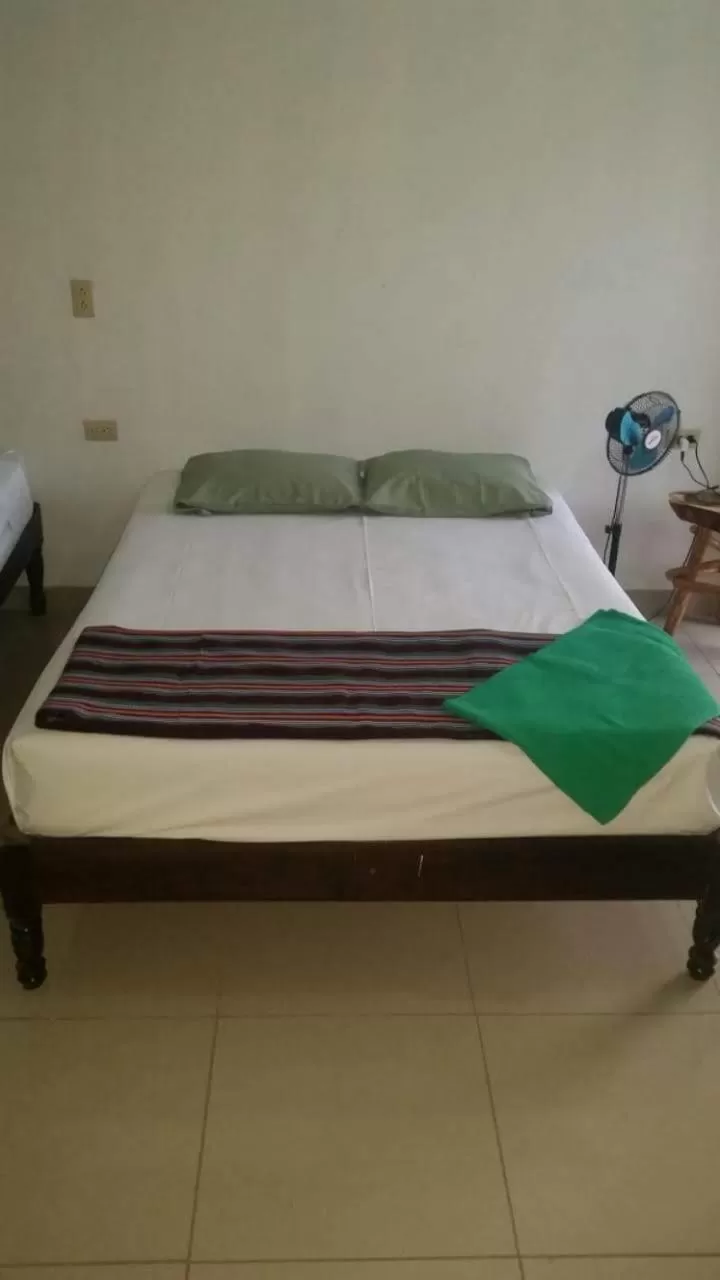 Bed in Hotel & Hostal Yaxkin Copan