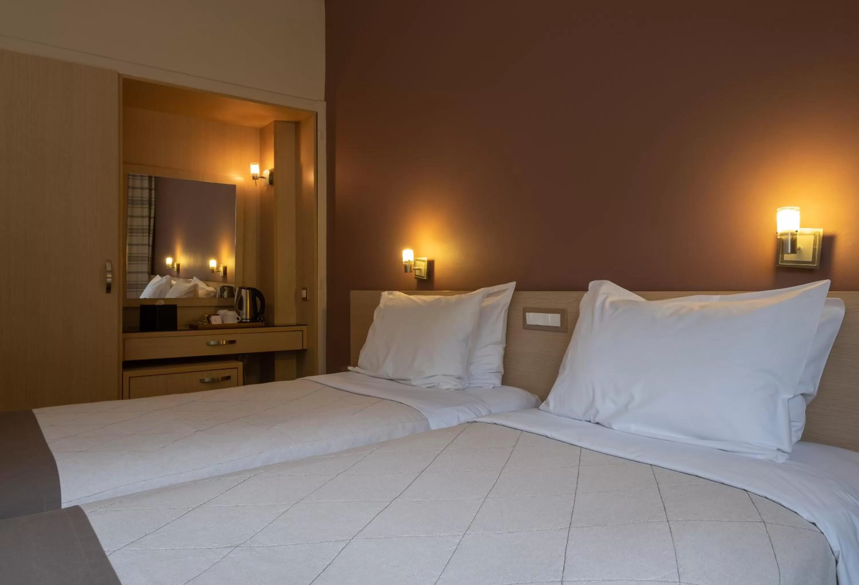 Bedroom, Bed in Acropolis View Hotel