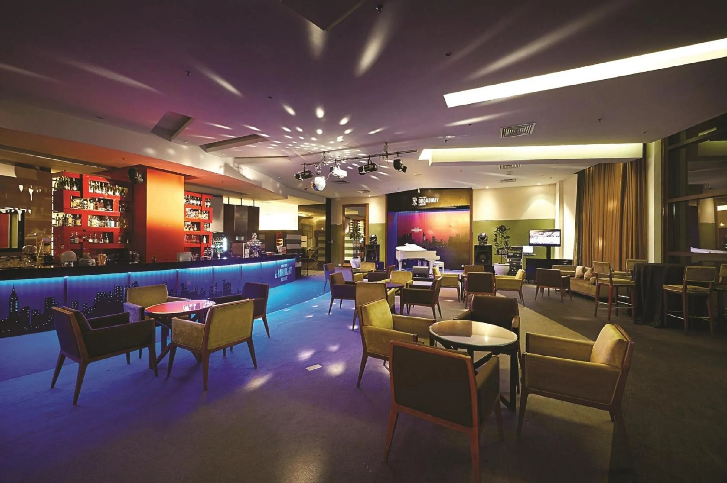 Lounge or bar in Berjaya Times Square Hotel, Kuala Lumpur