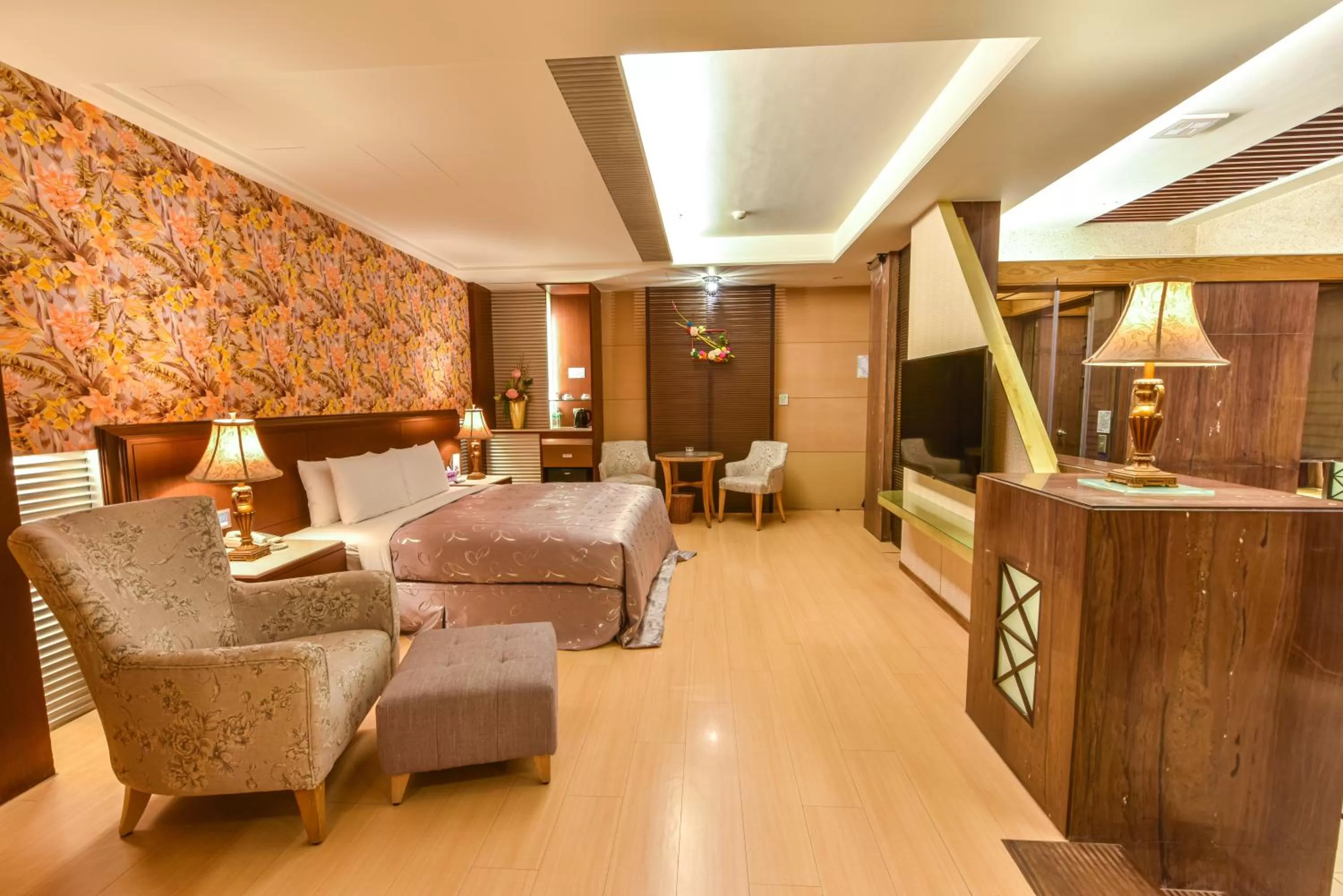 Lobby/Reception in Purple Garden Motel