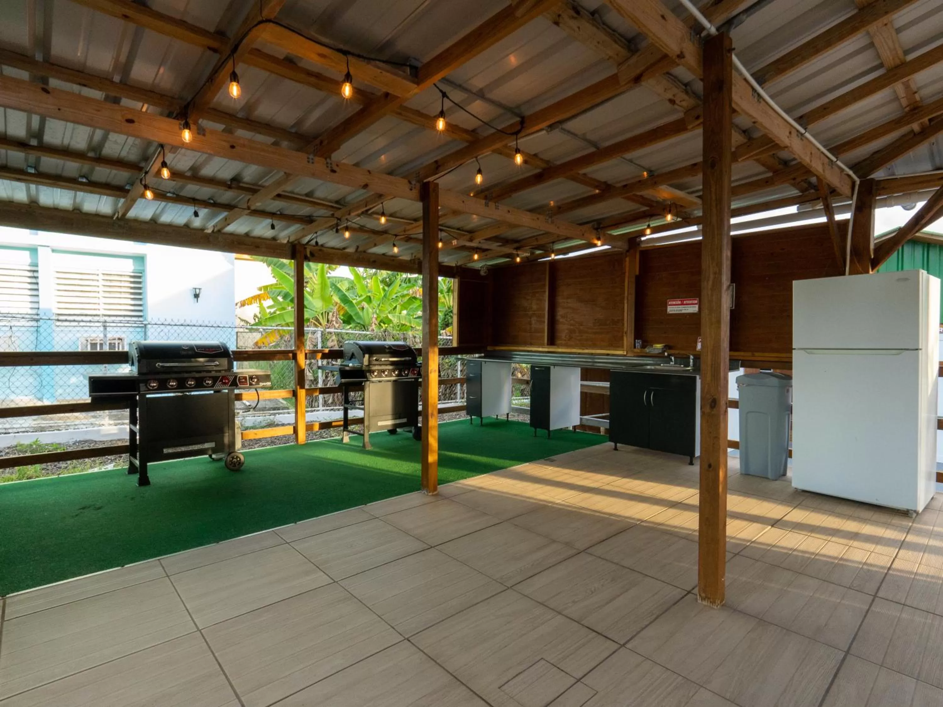 El Flamingo Beach Club