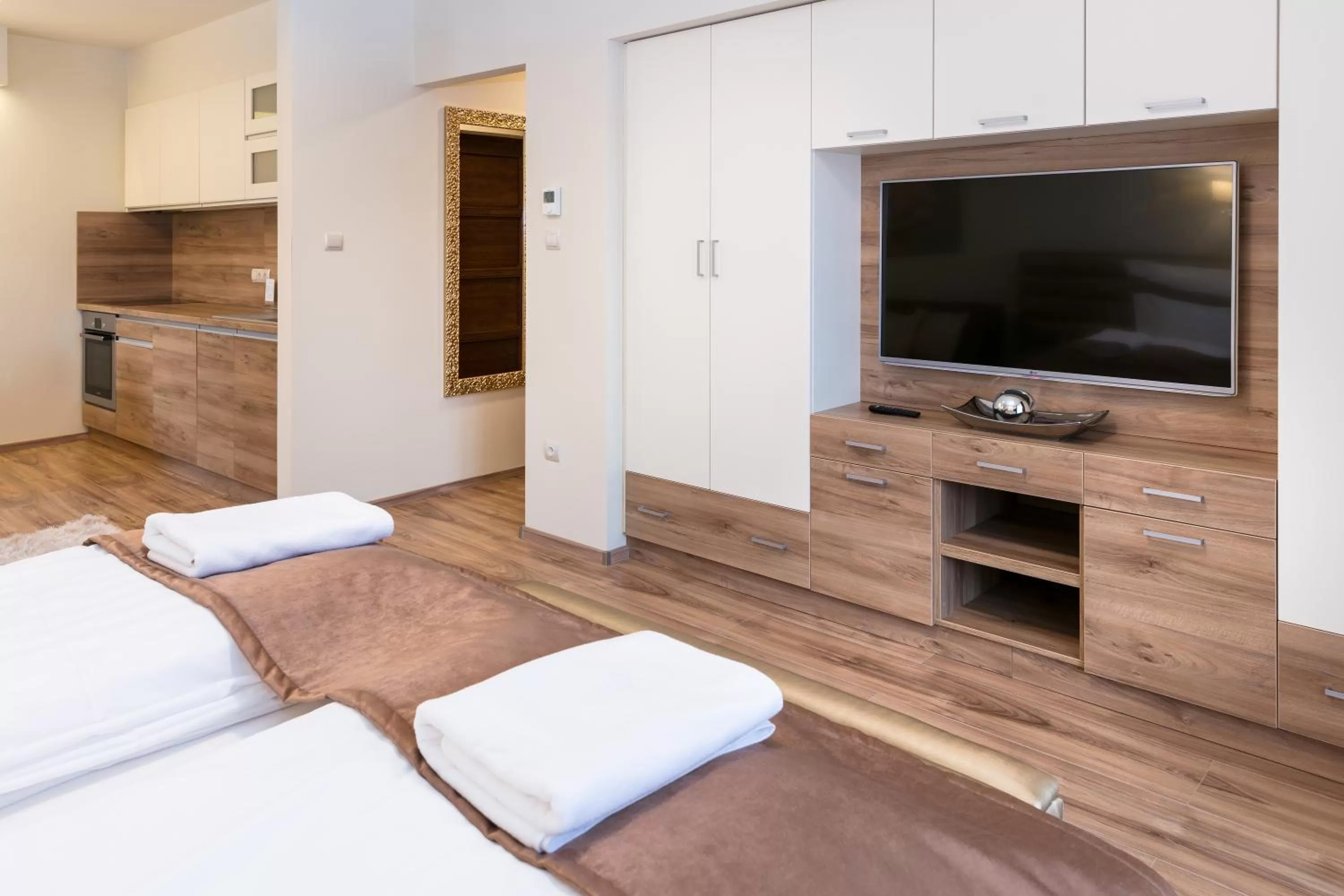 TV/Entertainment Center in Főtér Rezidencia 2