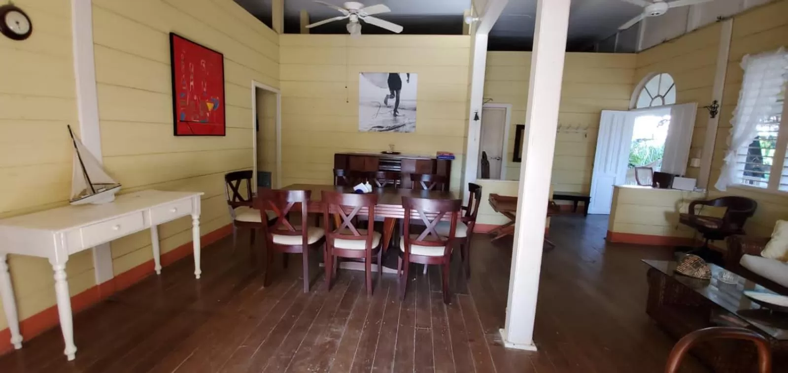 Restaurant/Places to Eat in Looking Good Surf House San Juan del Sur