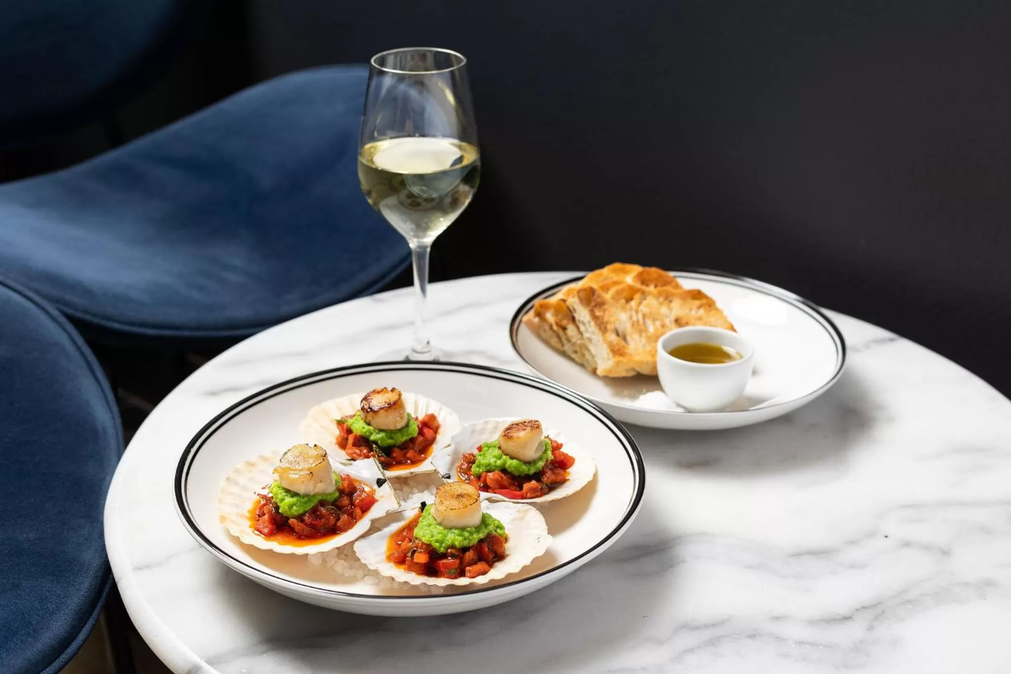 Restaurant/places to eat in Crowne Plaza Canberra by IHG