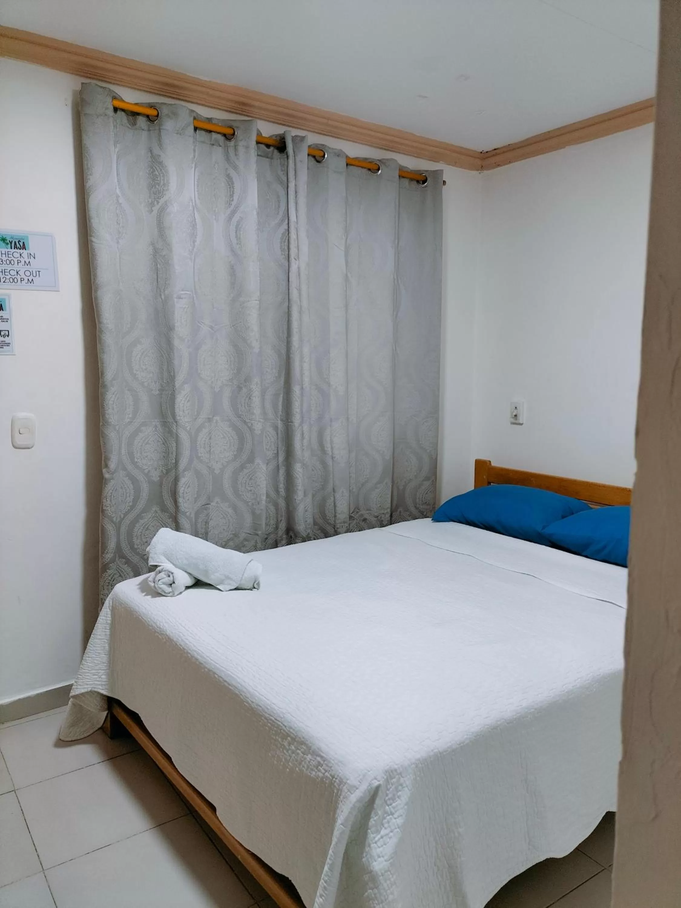 Bed in Posada Yasa sarie bay