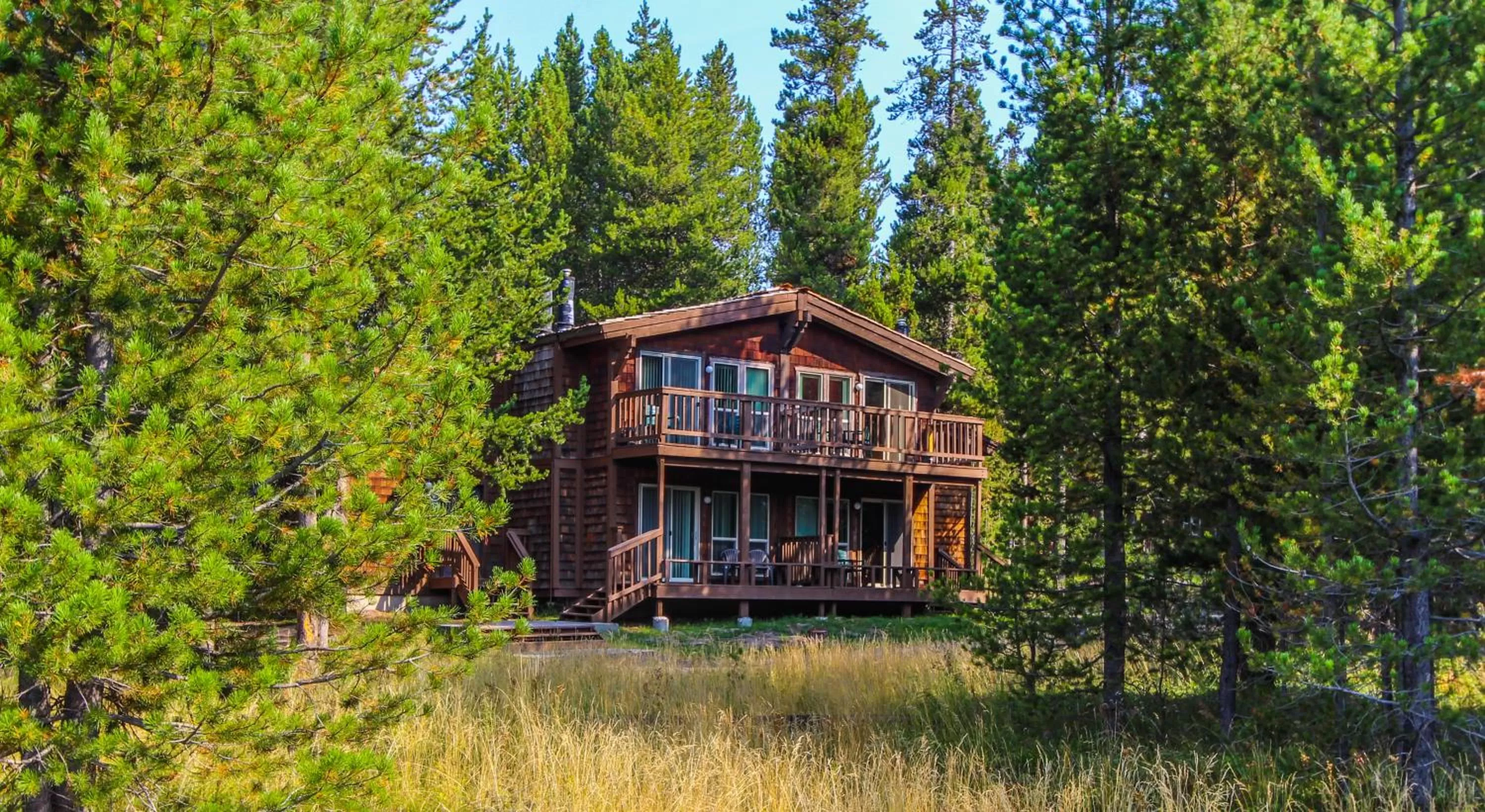 Property building in Timbers at Island Park