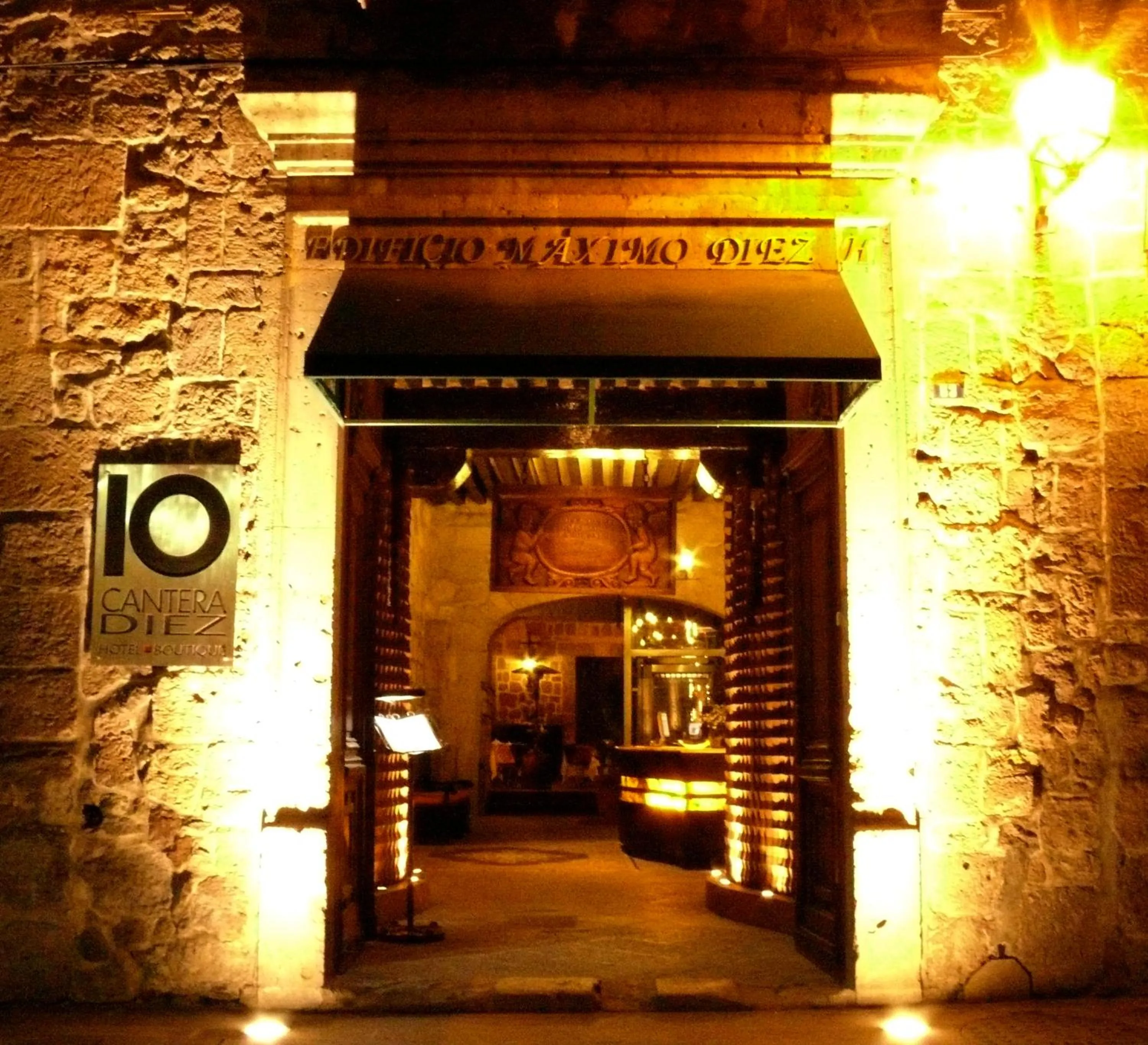 Facade/entrance in Cantera 10 Hotel Boutique