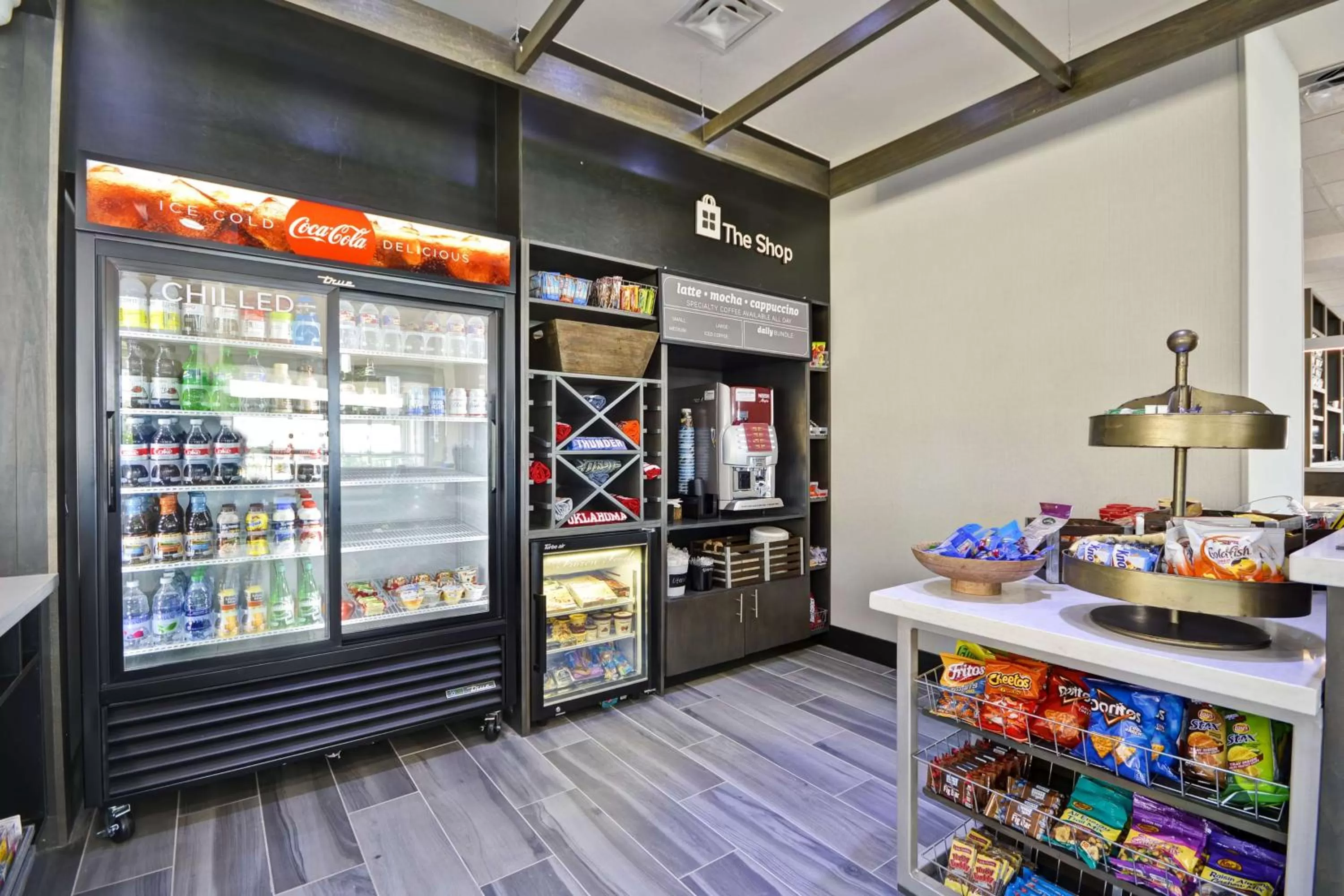 Restaurant/places to eat in Hilton Garden Inn Tulsa-Broken Arrow, OK