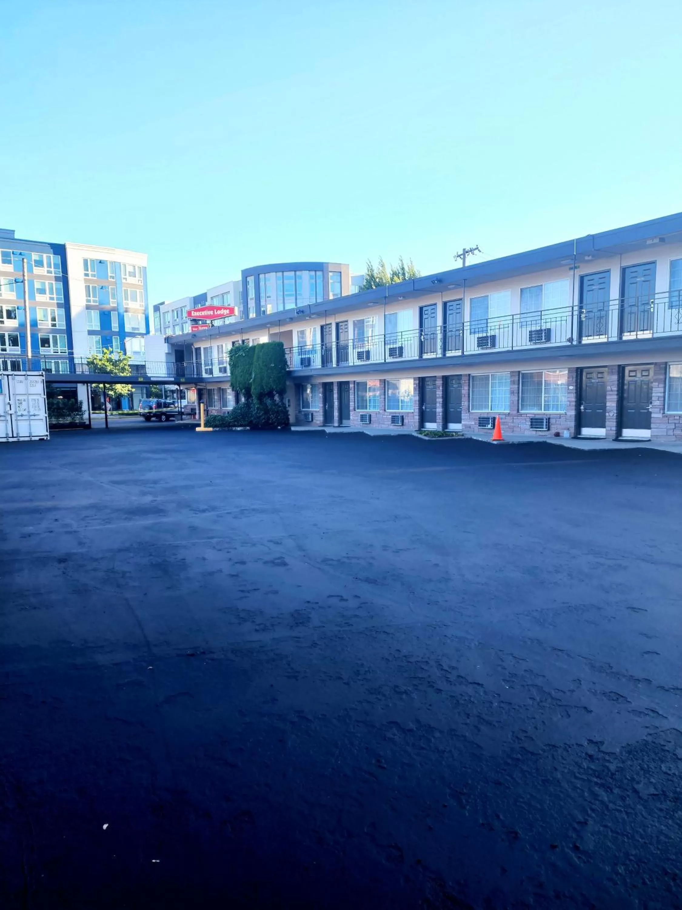 Property Building in Executive Lodge