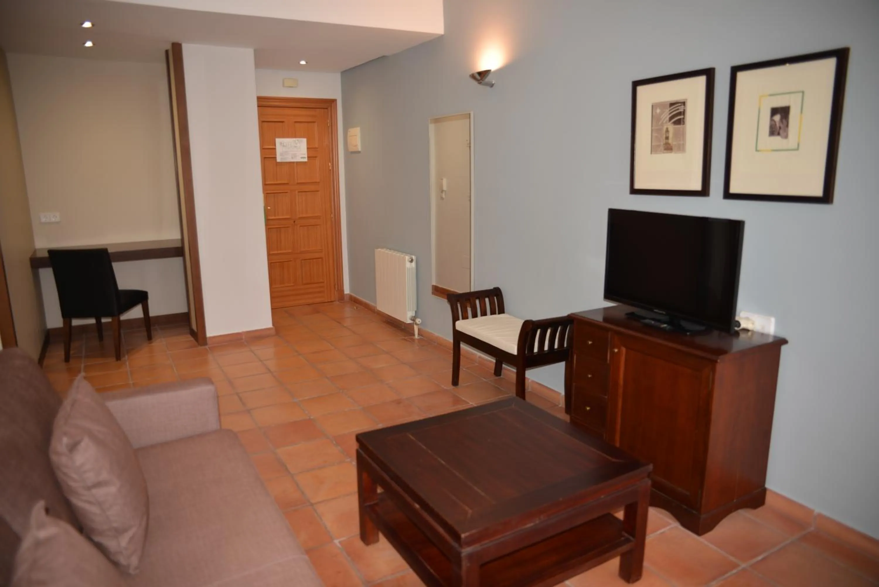 Living room in Jardines de La Santa