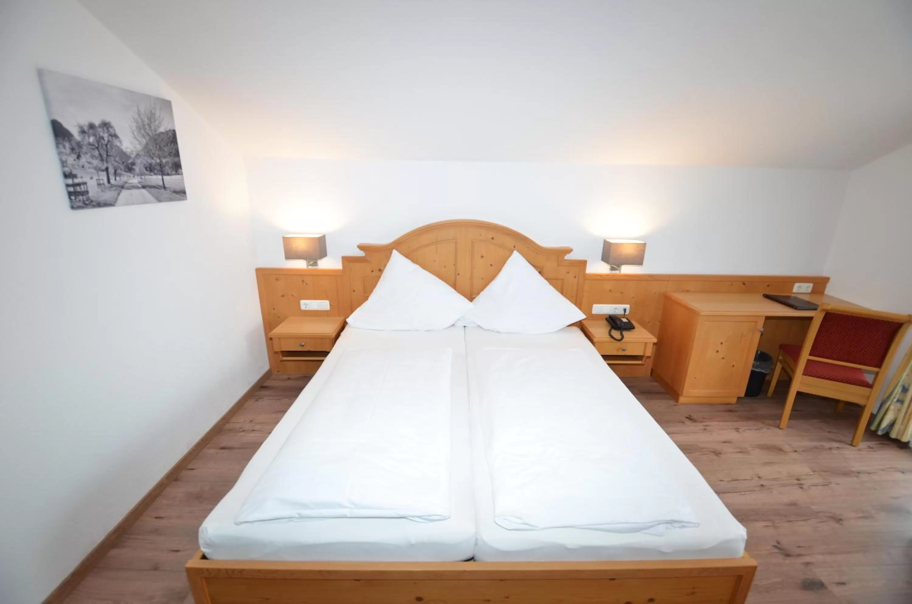 Staff, Bed in Hotel Cafe Fuggerhof