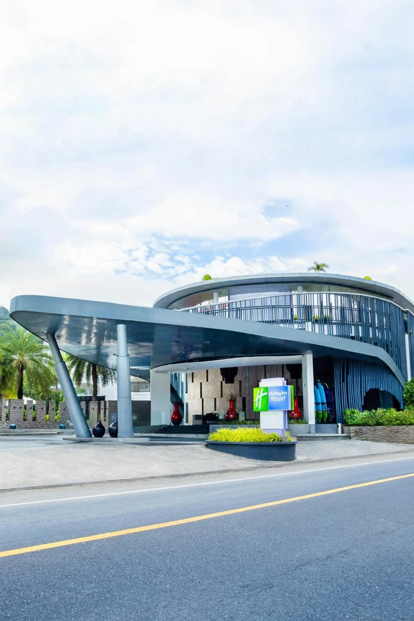 Property Building in Destination Resorts Phuket Karon Beach - SHA Extra Plus