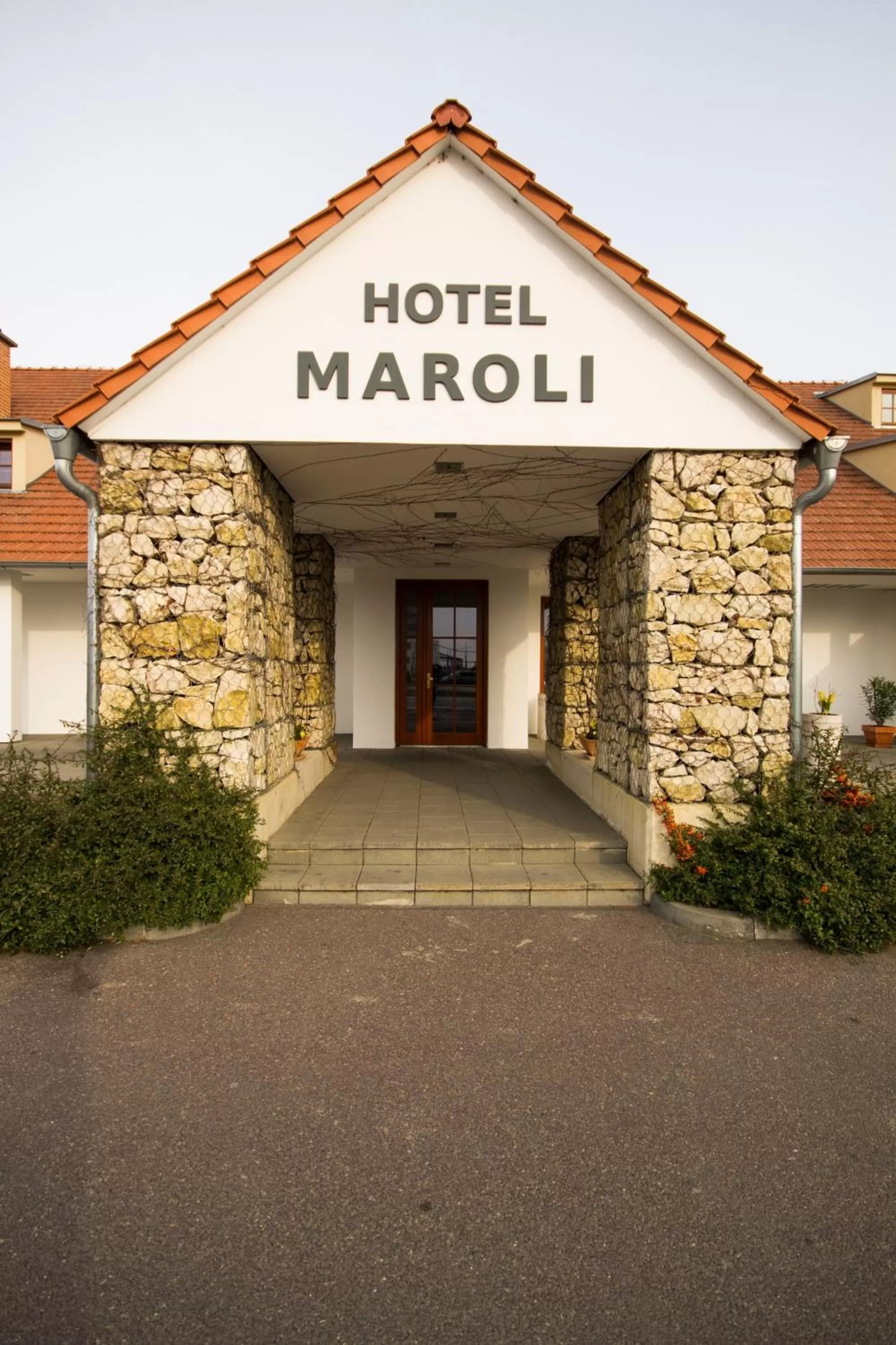 Facade/entrance in Hotel Maroli Mikulov