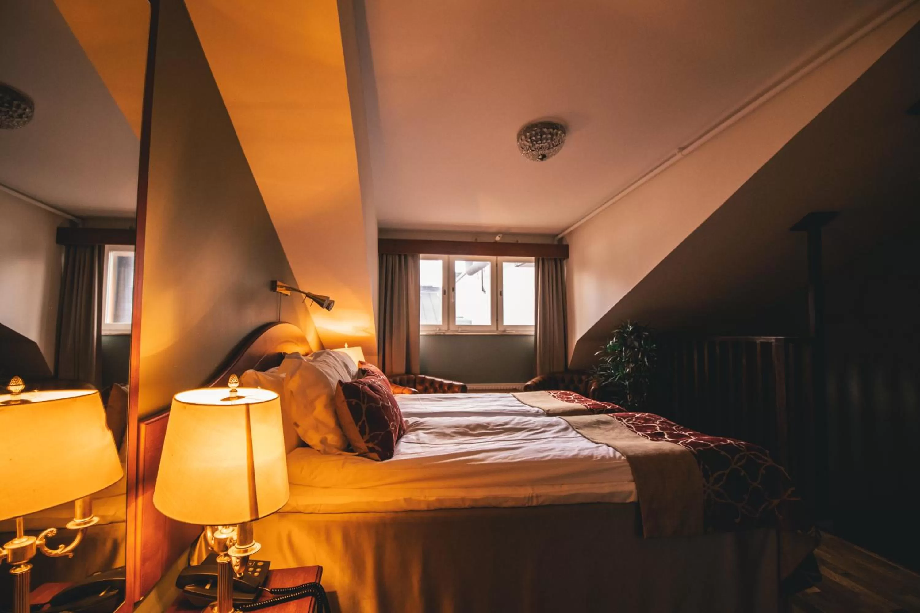 Bedroom, Bed in Mojo Hotell